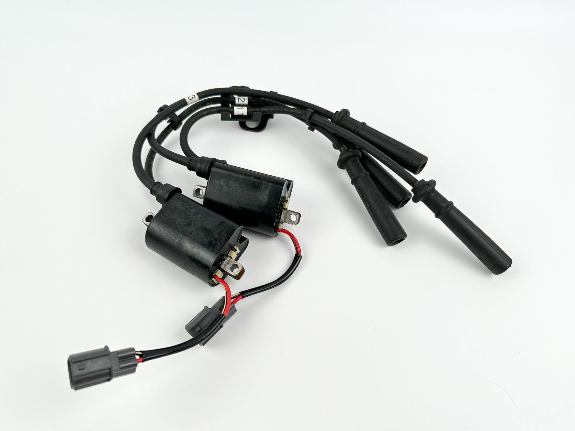 2003 Yamaha 115 HP 4 Stroke Outboard Ignition Coil Set 68V-82310-00-00 OEM