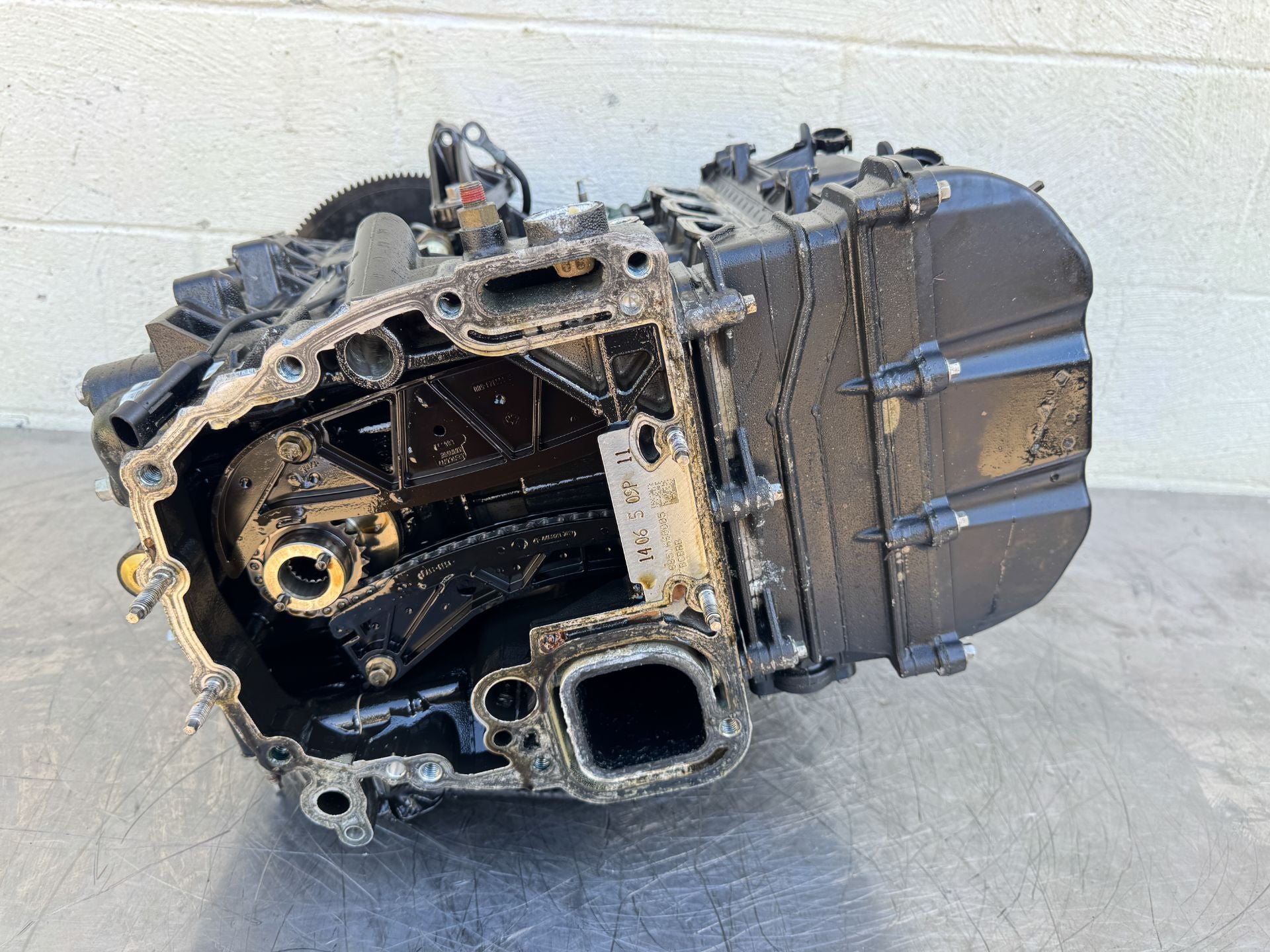 896499A07 Mercury Verado 135 150 175 200 HP L4 Powerhead Crankcase Long Block Assembly