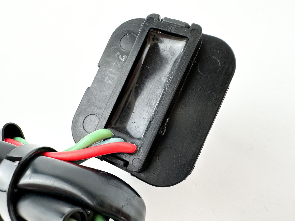 2012 Yamaha 150 HP 4 Stroke Outboard Trim Switch 69J-82563-00-00 OEM