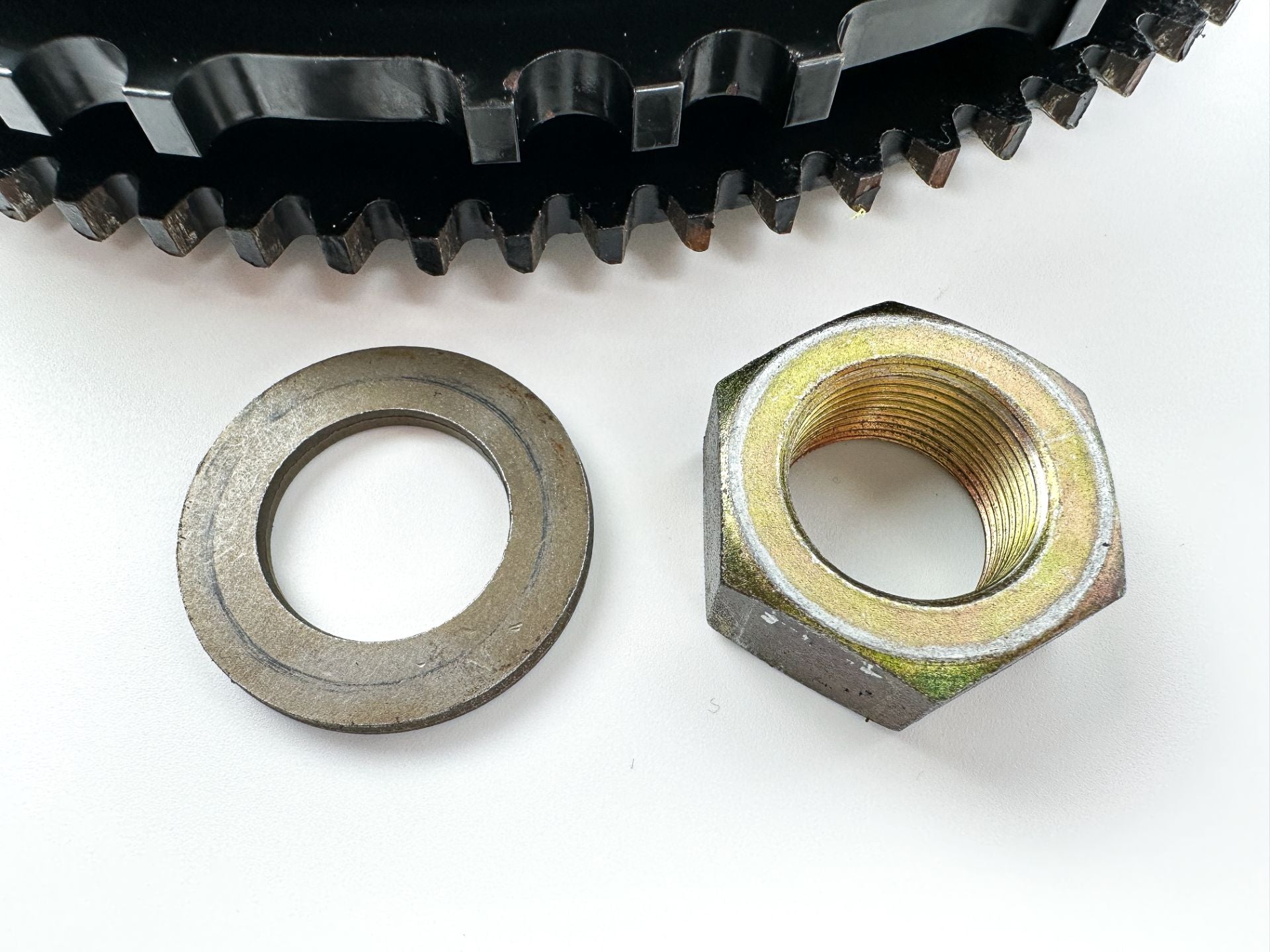 2004 Mercury 60 HP 4 Stroke Outboard Flywheel 877836T2 OEM