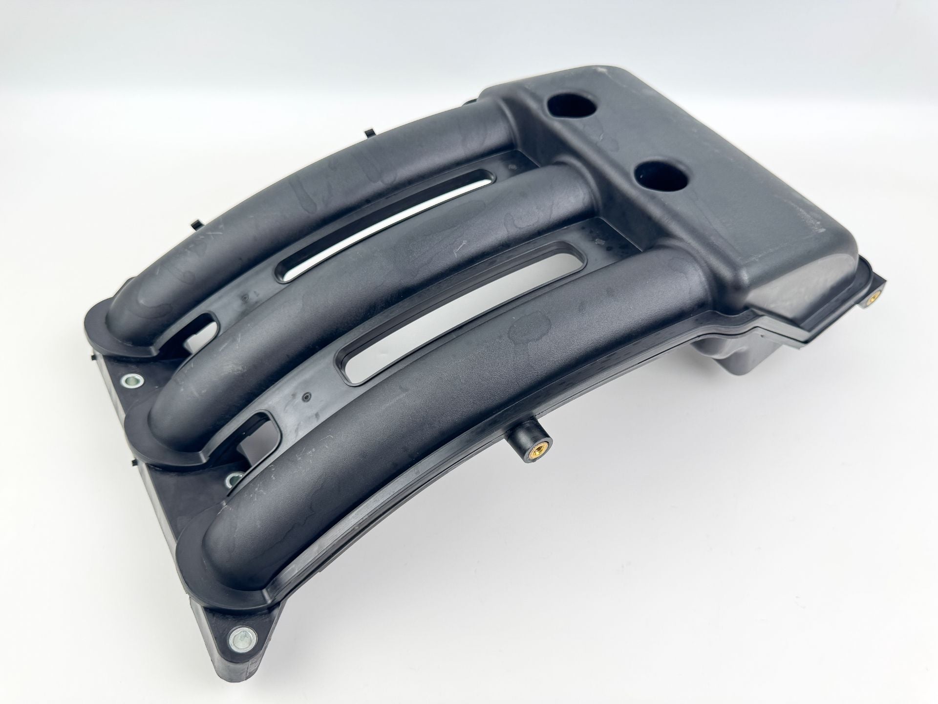 2013 Yamaha 250 HP 4 Stroke Outboard Intake Manifold 6P2-13641-00-00 OEM