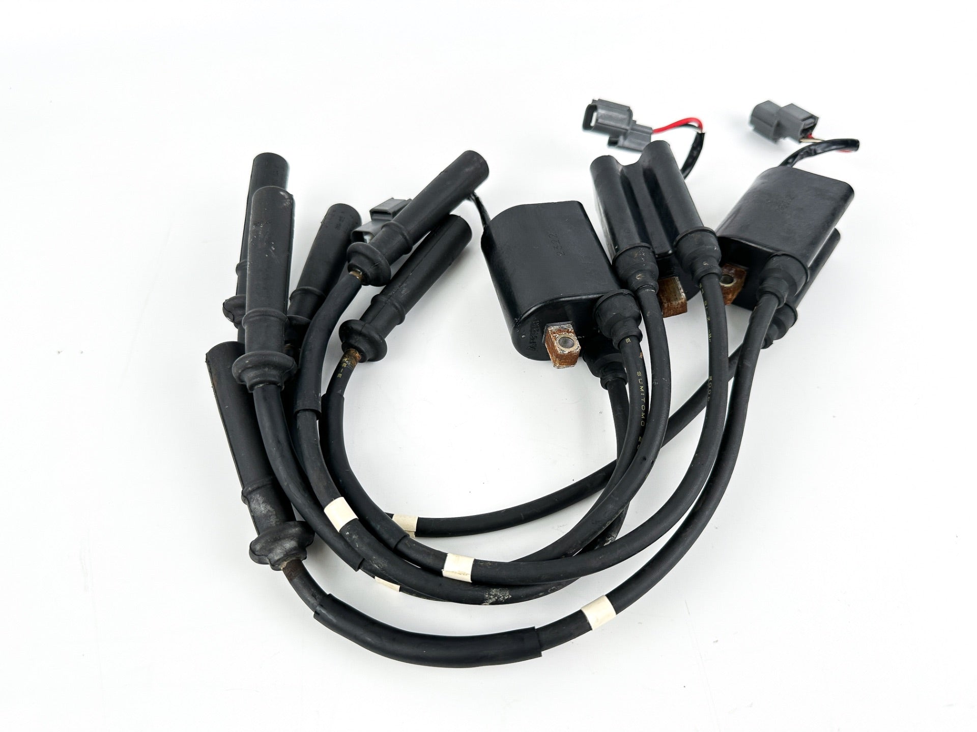 2003 Yamaha 225 HP 4 Stroke Outboard Ignition Coil Set 69J-82310-00-00 OEM