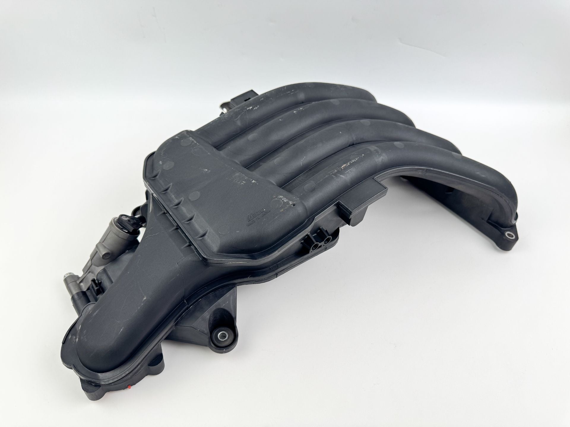 2007 Honda 135 HP 4 Stroke Outboard Intake Manifold 17110-ZY6-003 OEM