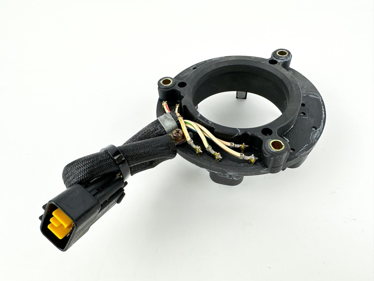 2004 Yamaha 150 HP 2 Stroke Outboard Coil Pulser 60V-85580-00-00 OEM