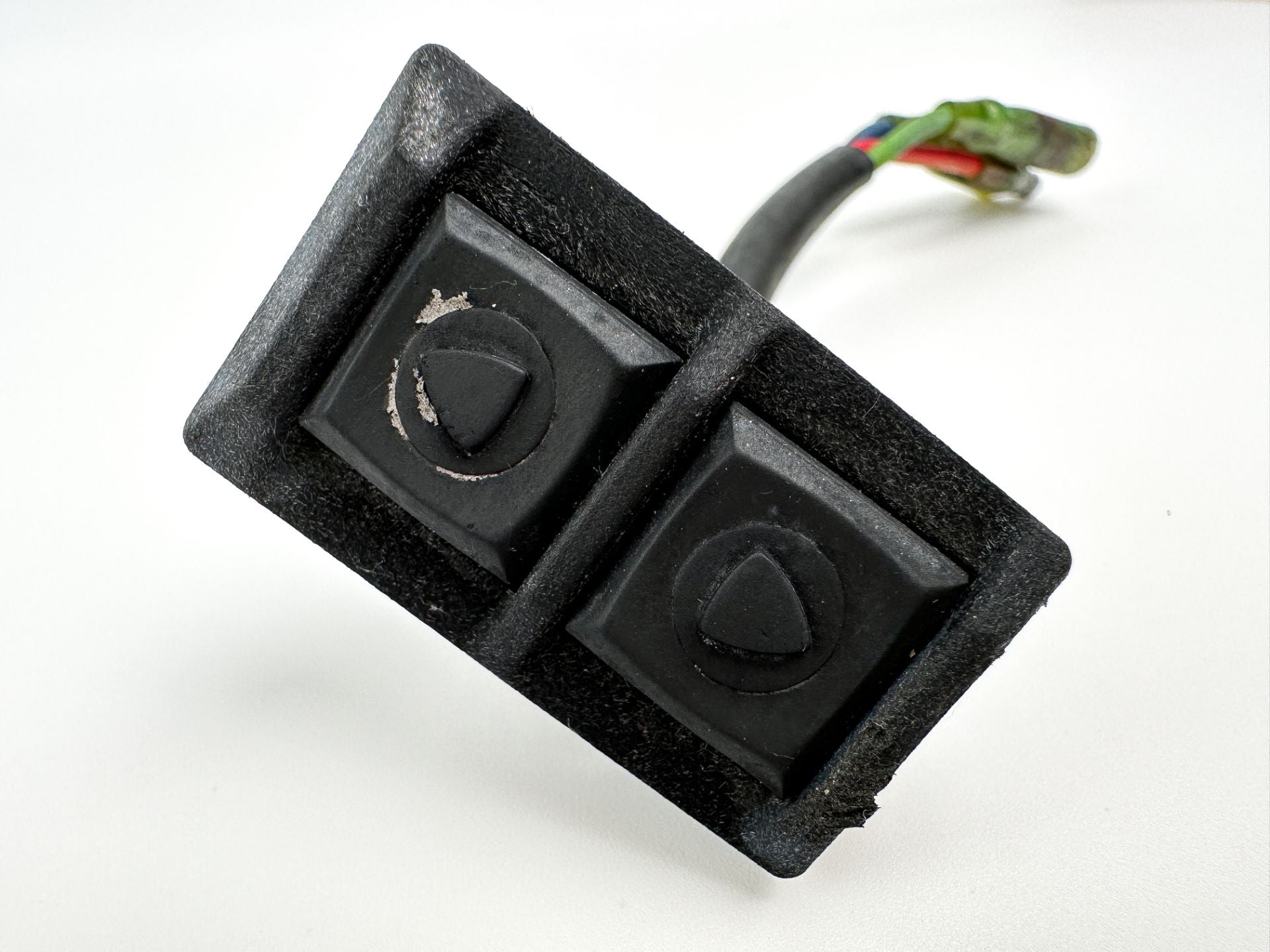 1995 Johnson 115 HP 2 Stroke Outboard Trim Switch 0585146 OEM