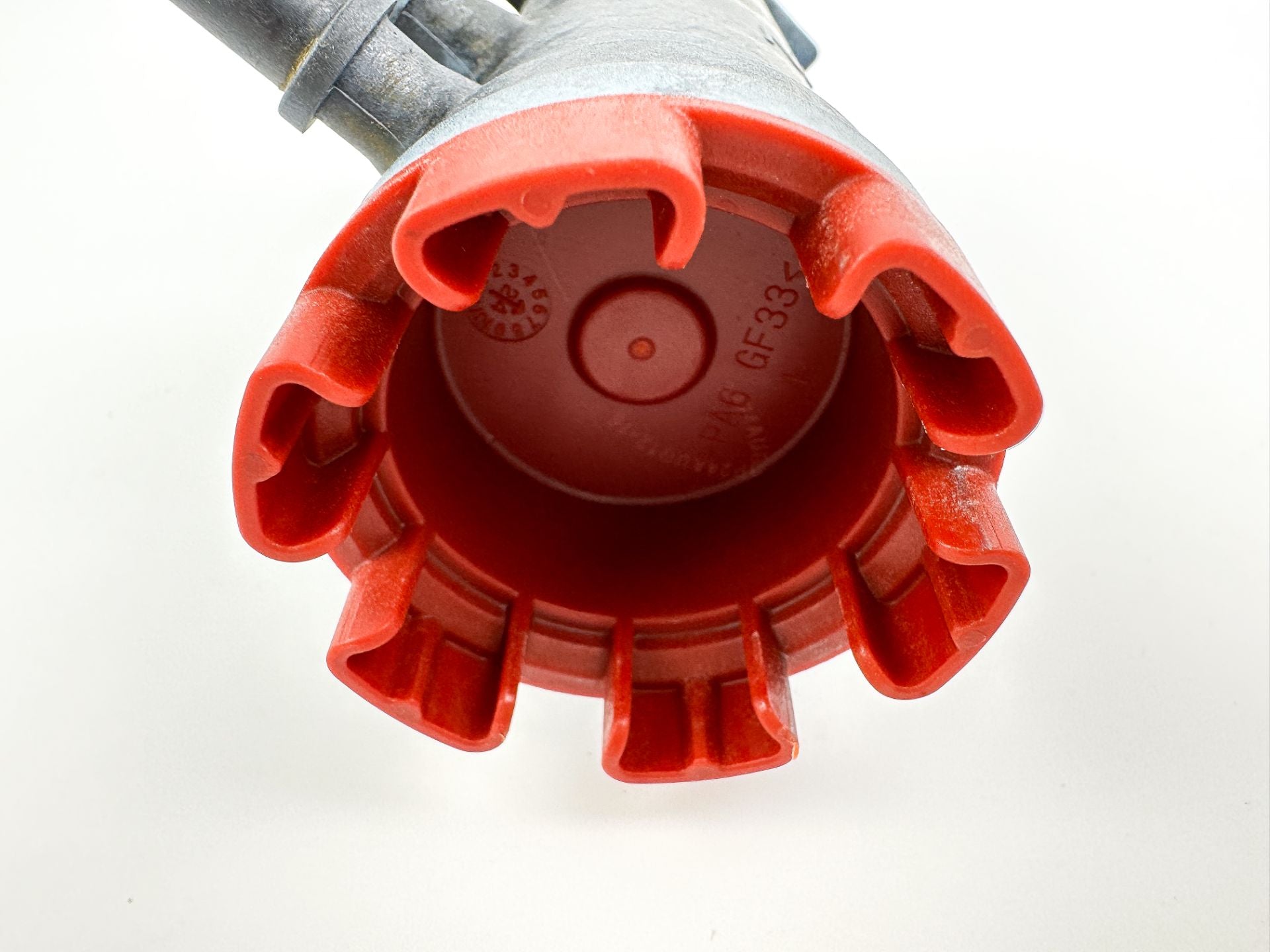 2008 Mercury 300 HP 4 Stroke Outboard Fuel Filter Assembly 892242T OEM