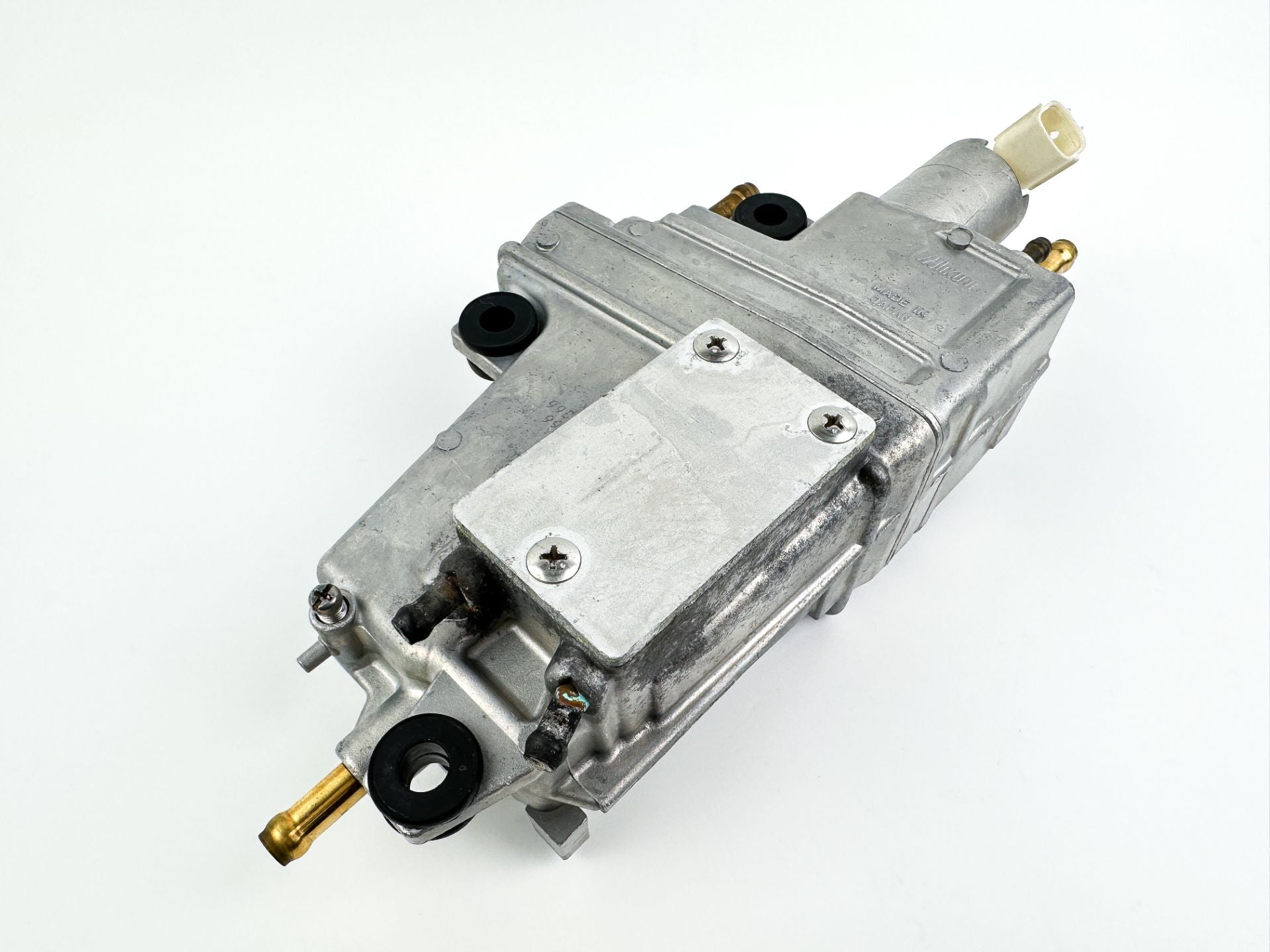 2000 Evinrude 70 HP 4 Stroke Outboard Vapor Separator Tank VST 15600-99EV2 OEM