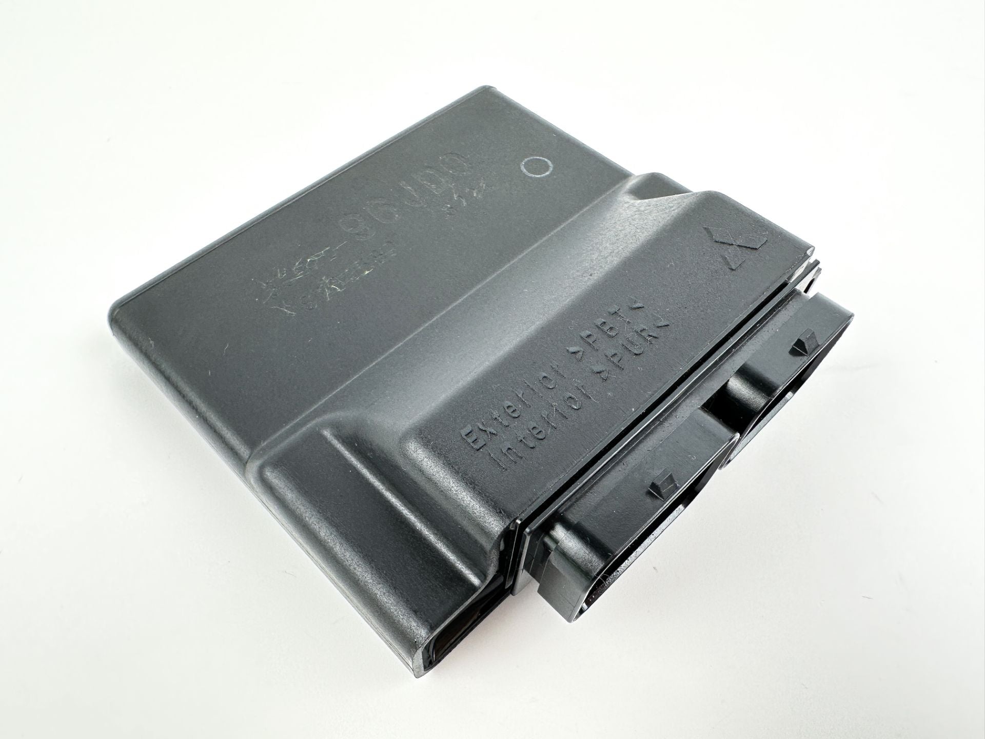 2016 Suzuki 175 HP 4 Stroke Outboard Engine Control Unit ECU 33920-96JD0 557 Hours