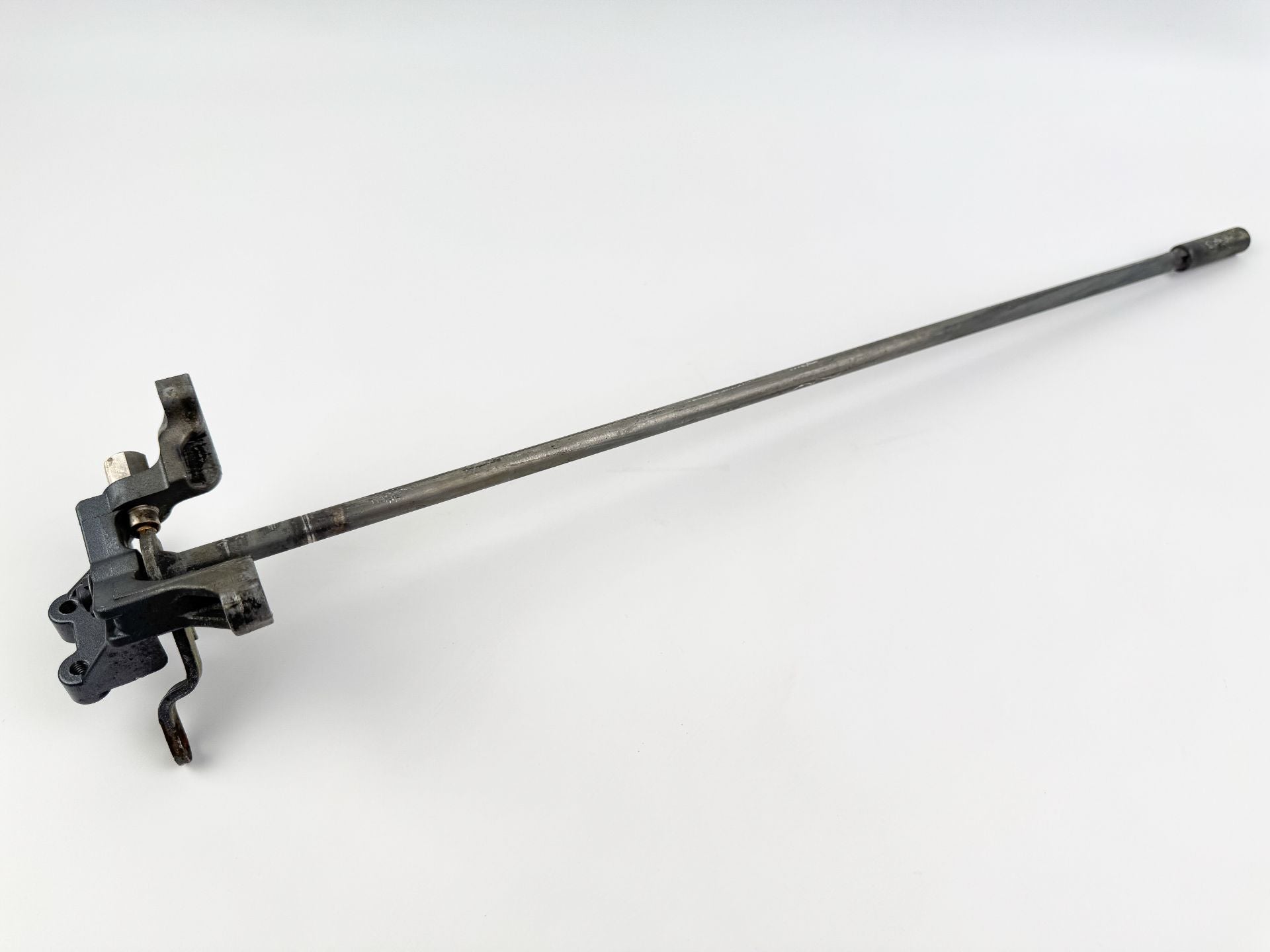 2003 Yamaha 115 HP 4 Stroke Outboard 20" Long Shift Shaft 68V-44120-10-00 OEM