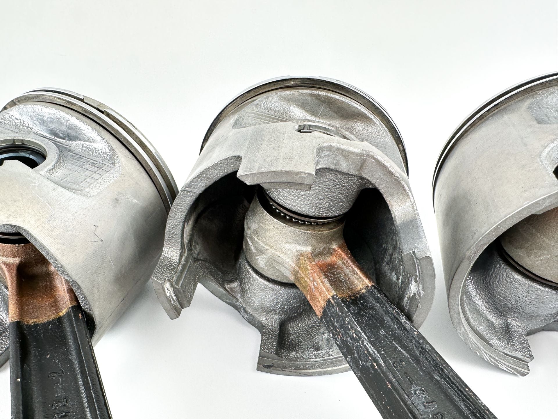 2015 Mercury 250 HP 2 Stroke Outboard Piston & Connecting Rod Set 842986T03 OEM