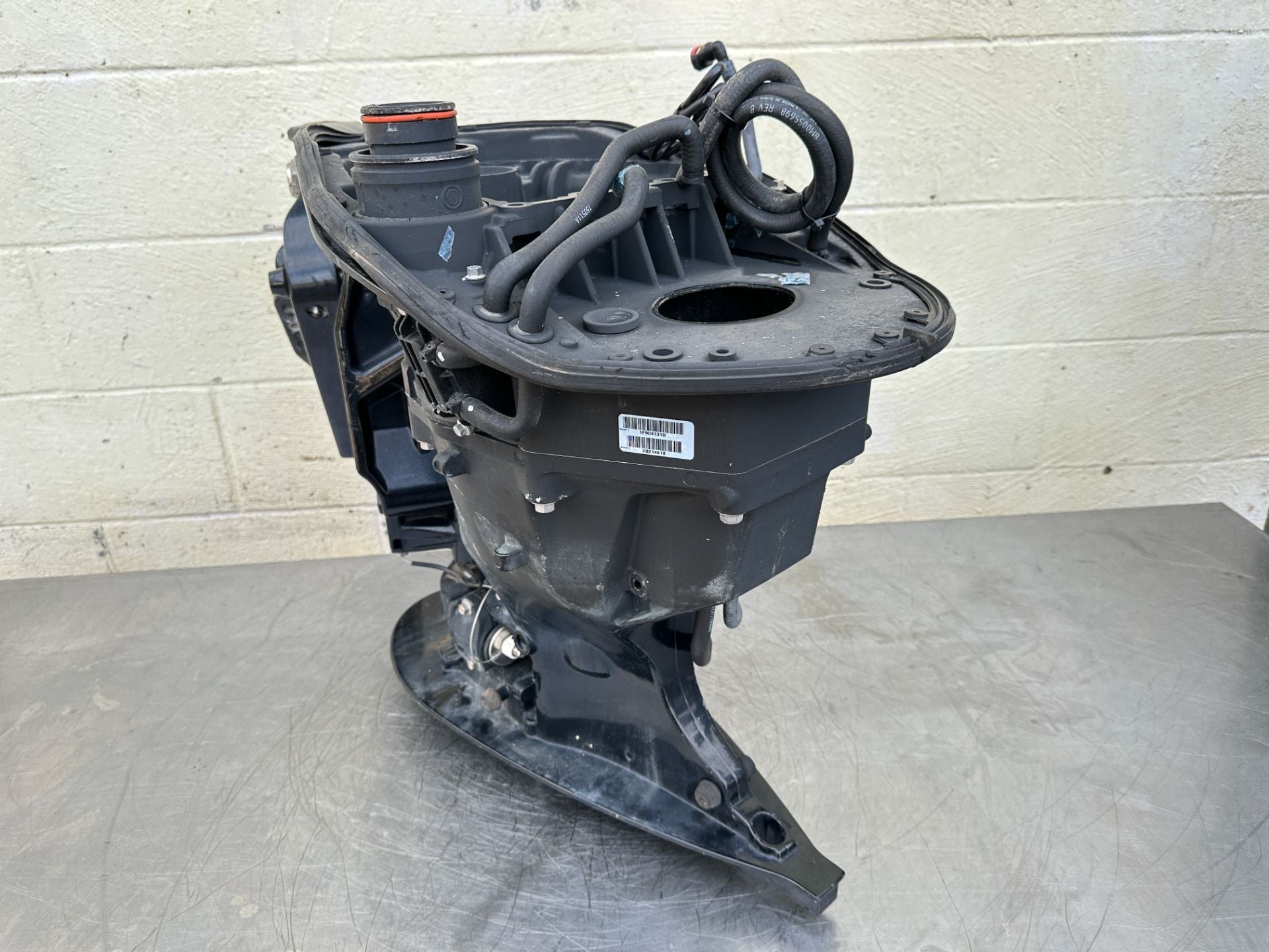 2015 Mercury 90 HP 4 Stroke Outboard Complete Midsection & Swivel Bracket 8M0091527 OEM