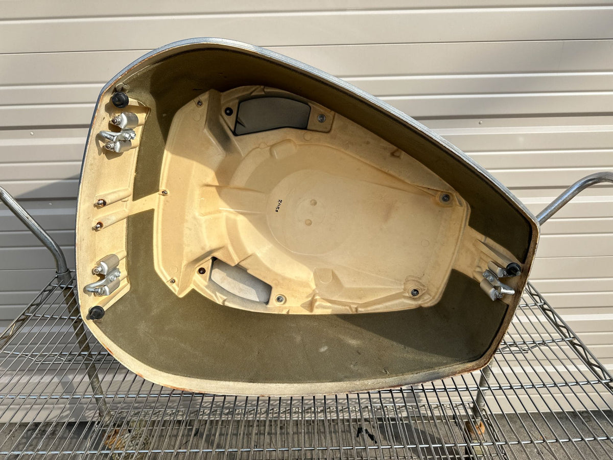 1997 Yamaha 130 HP 2 Stroke Outboard Top Cowling 6N7-42610-44-4D OEM