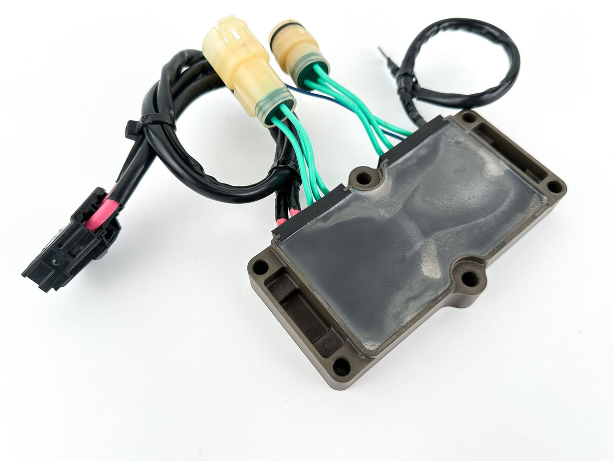 2014 Yamaha 200 HP 4 Stroke Outboard Rectifier & Regulator 6DA-81960-00-00 OEM