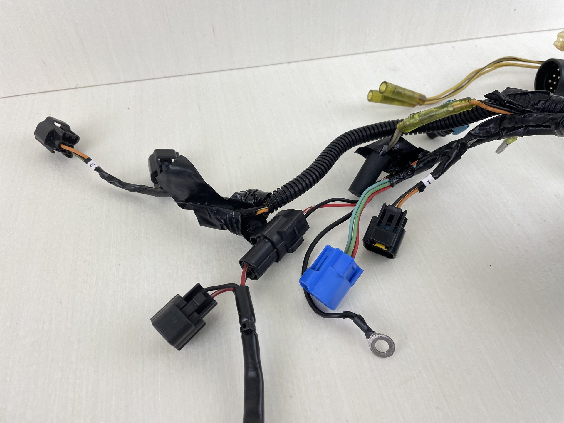 2002 Yamaha 30HP F30 Outboad Engine Wire Harness 67C-82590-20-00