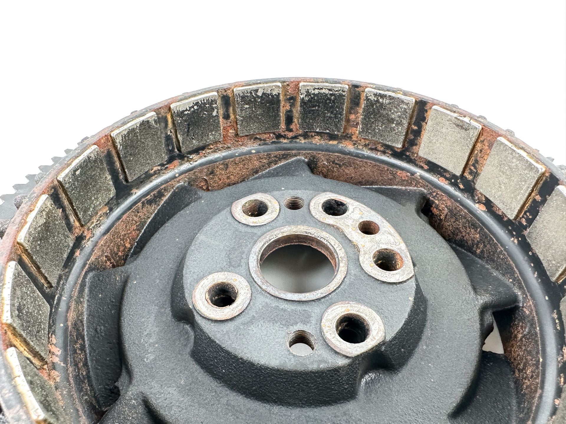 2008 Evinrude 200 HP 2 Stroke Etec Outboard Flywheel 5007033 OEM