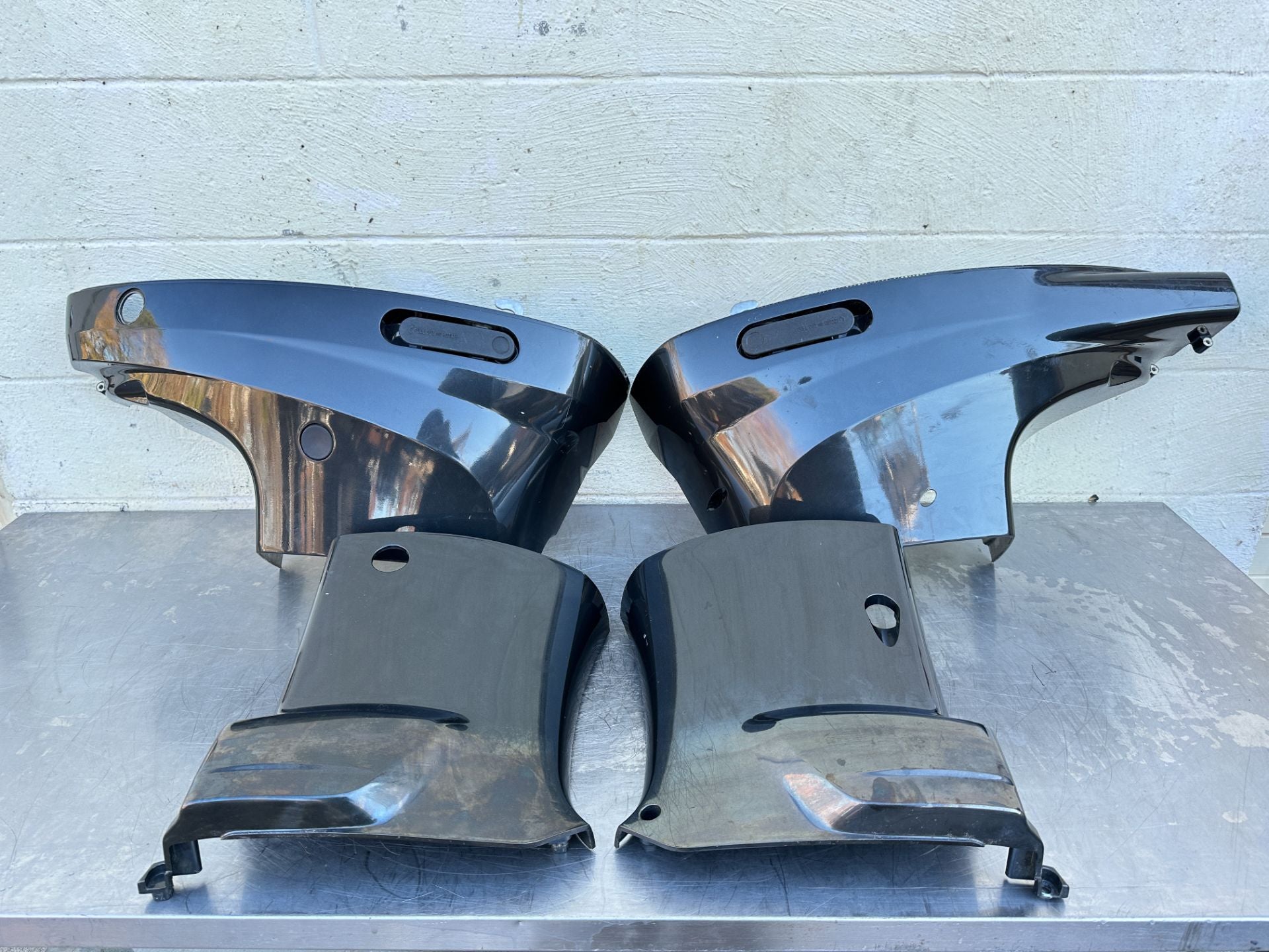 2016 Suzuki 175 HP 4 Stroke Outboard 25" XL Cowling Set Oil Pan Cover