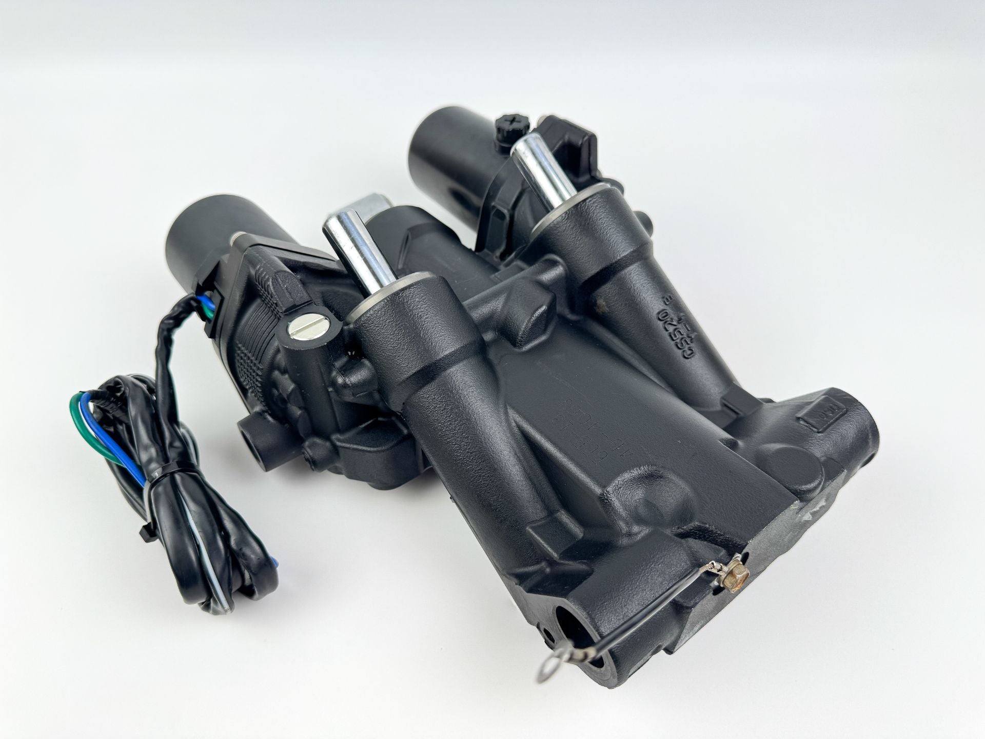 2006+ Yamaha VF 150 175 200 225 250 HP VMAX SHO Power Trim Tilt Unit