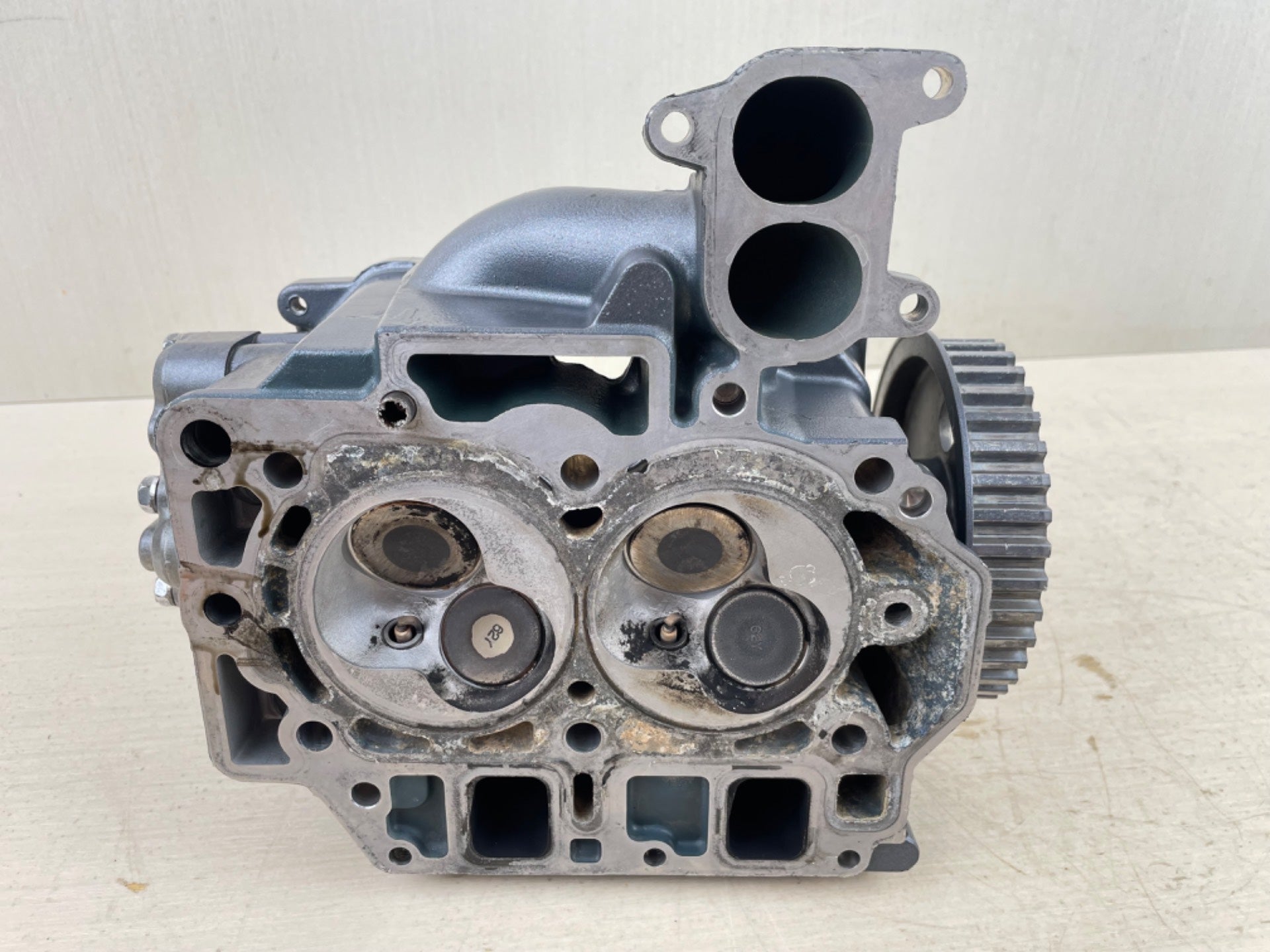 2000 Yamaha 25HP 4 Stroke Outboard Cylinder Head Assembly 65W-W009A-12-4D