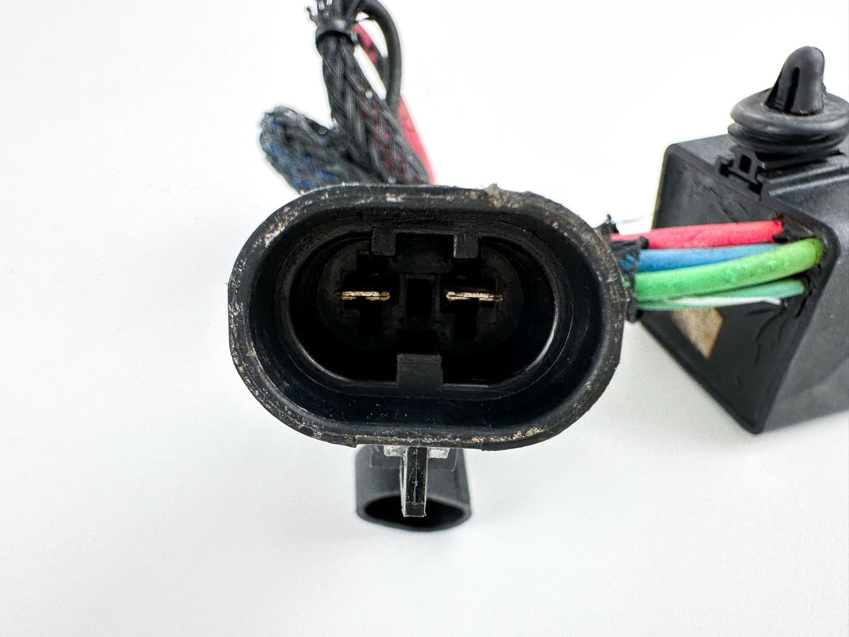 2008 Evinrude 200 HP 2 Stroke Outboard Trim Tilt Relay 0586767 OEM