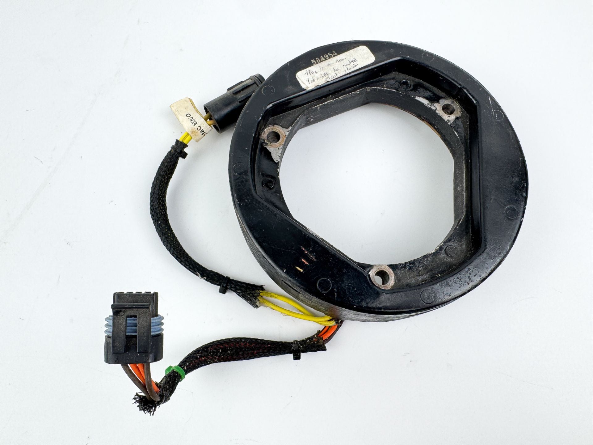 Evinrude Johnson New OEM Stator 584954