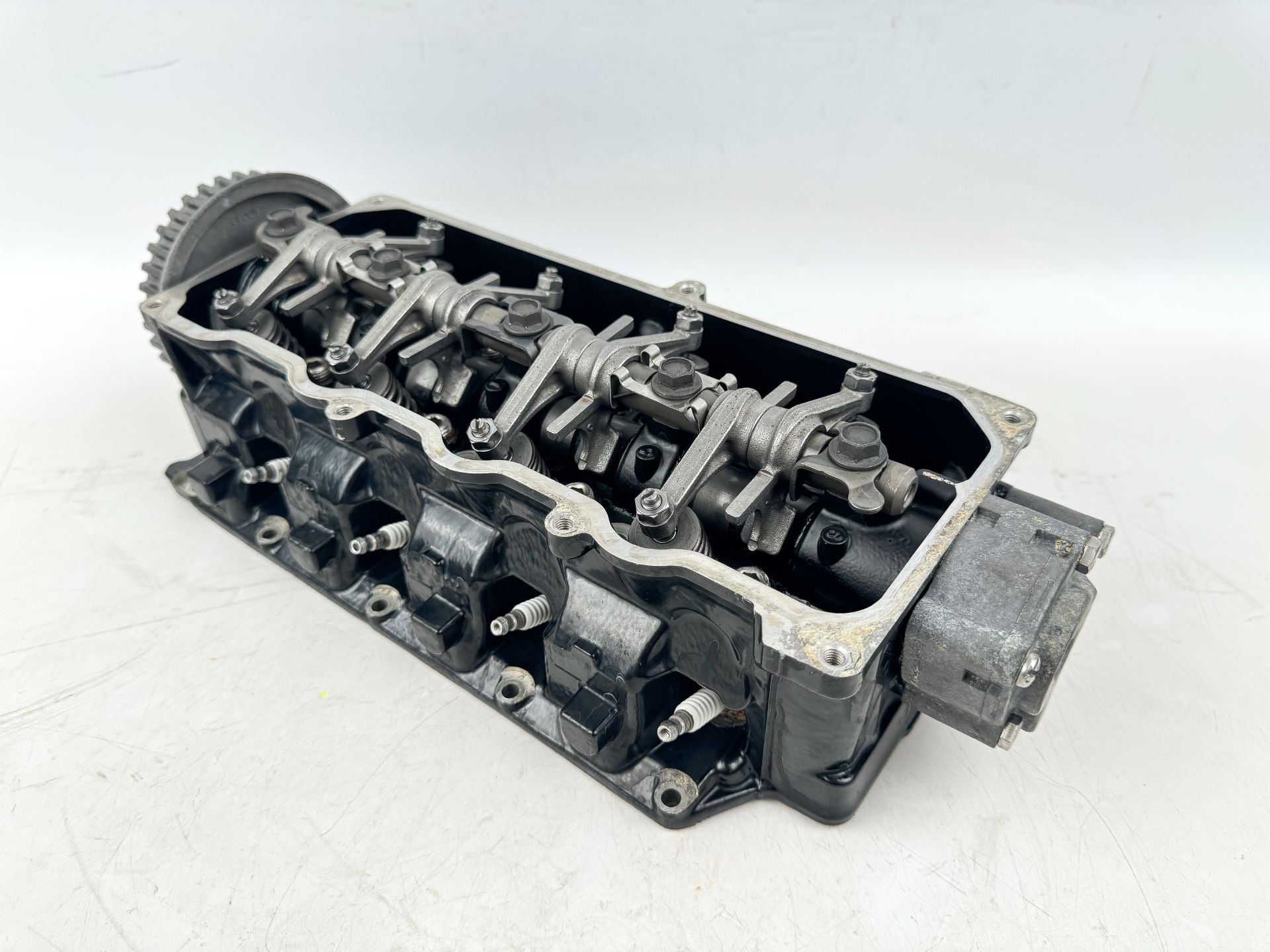 2004 Mercury 60 HP 4 Stroke Outboard Cylinder Head 857082A6 OEM