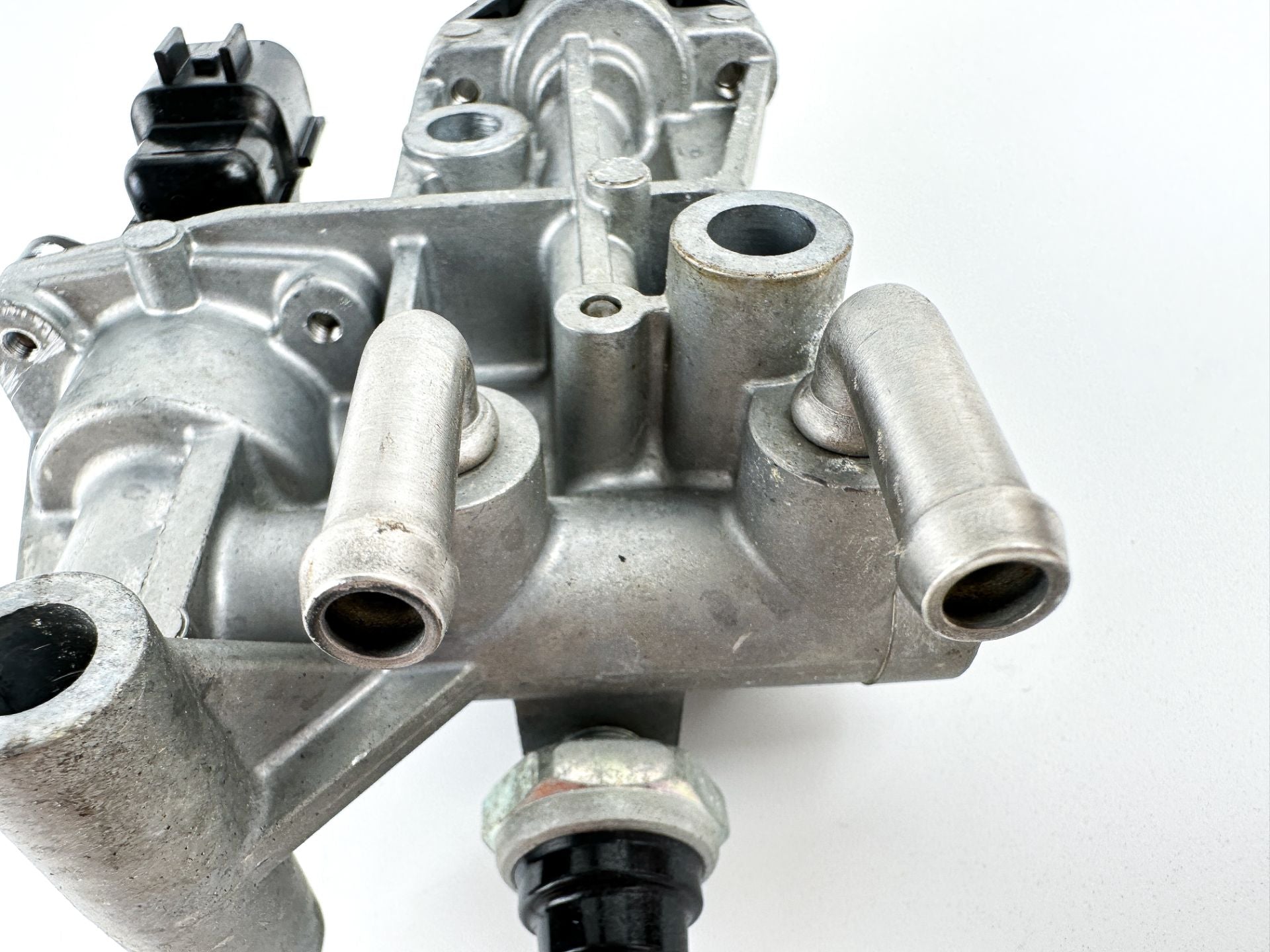 2000-2011 Yamaha 115HP 4 Stroke Outboard IAC Control Valve 68V-1312A-00-00