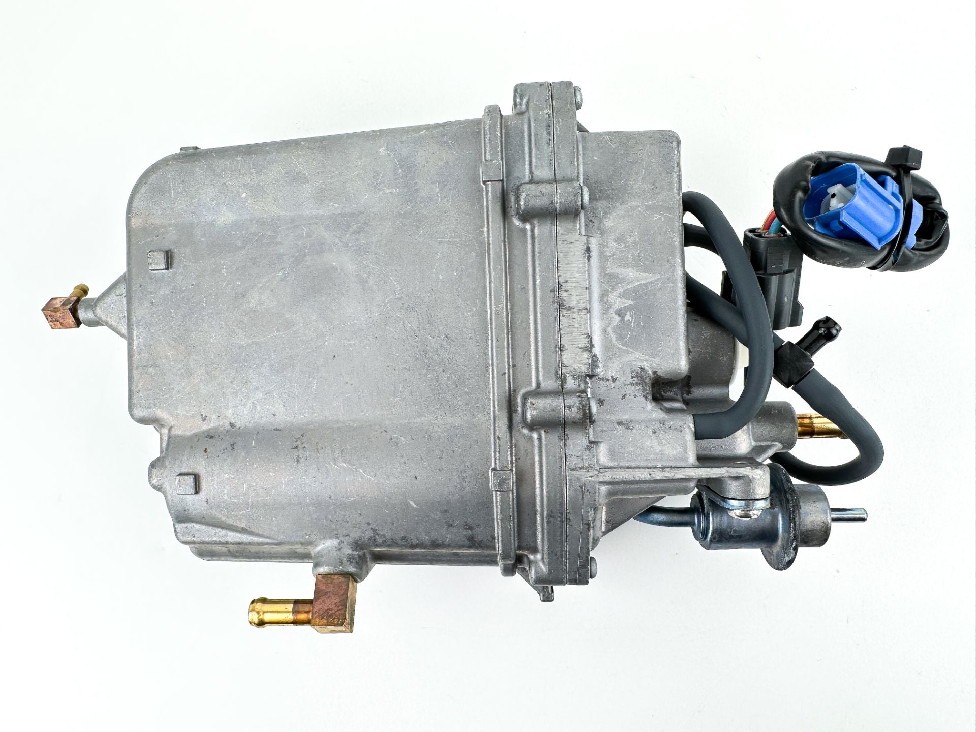 2015 Yamaha 150 HP 4 Stroke Outboard VST Float Chamber Assembly 63P-14180-20-00 OEM