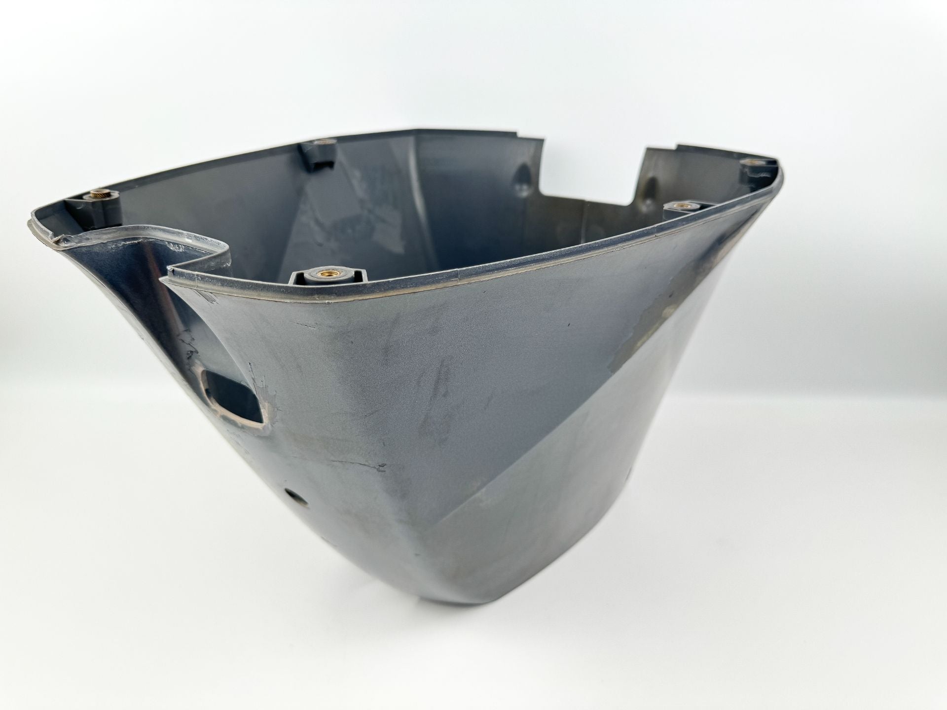 2001 Yamaha 80 HP 4 Stroke Outboard Lower Apron Cover 67F-42741-00-4D OEM