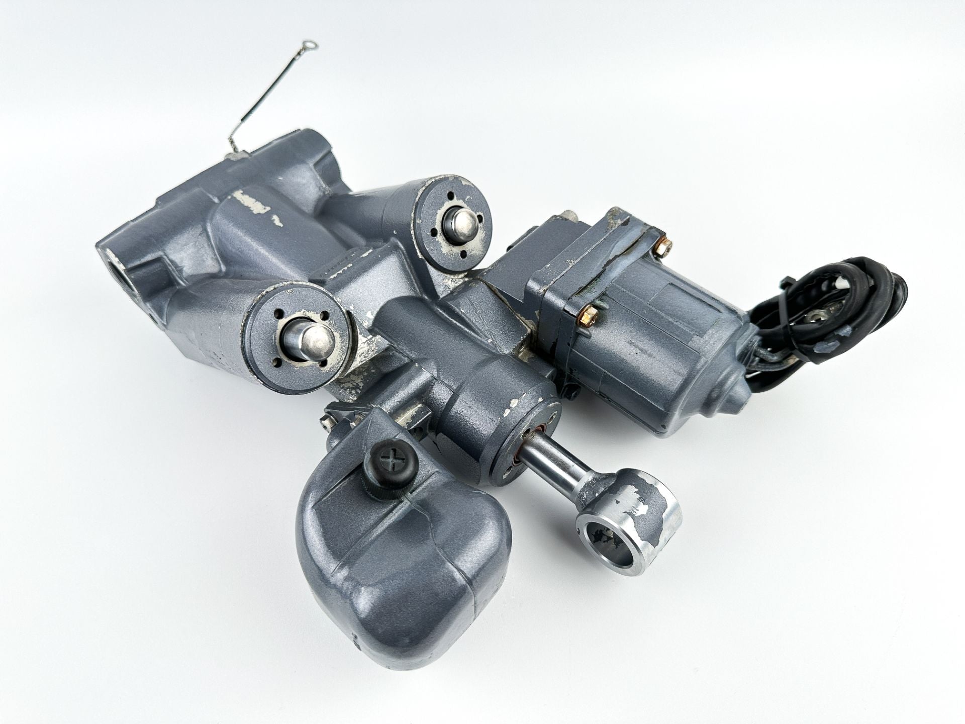 Yamaha F115 115 HP 4 Stroke Outboard Power Trim Tilt Unit 68V-43800-01-4D OEM