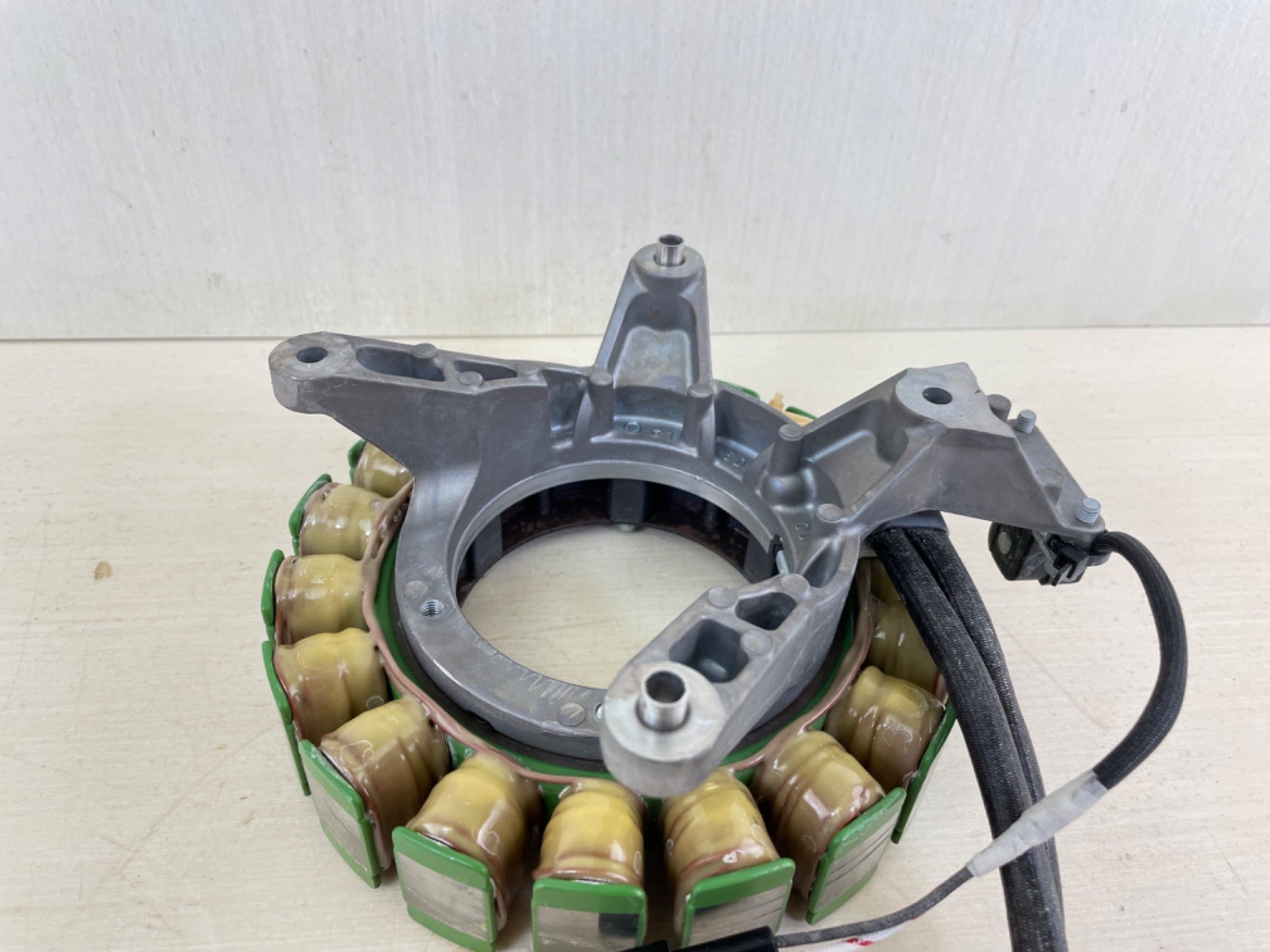 2013-21 Yamaha 150 175 200 HP Outboard Stator Coil Pulser Base Assembly 6DA-81410-00-00