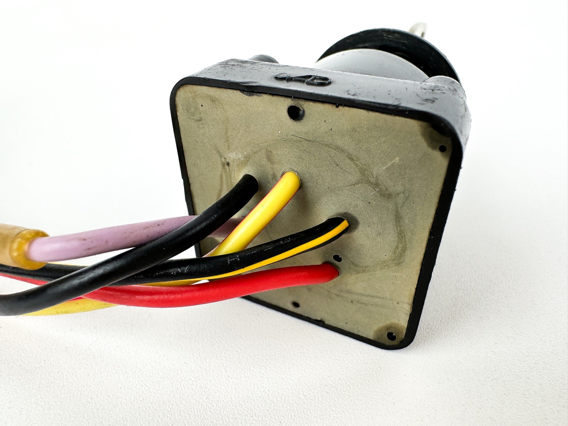 892336A01Mercury Marine Outboard Ignition Key Switch Assembly W/ Key
