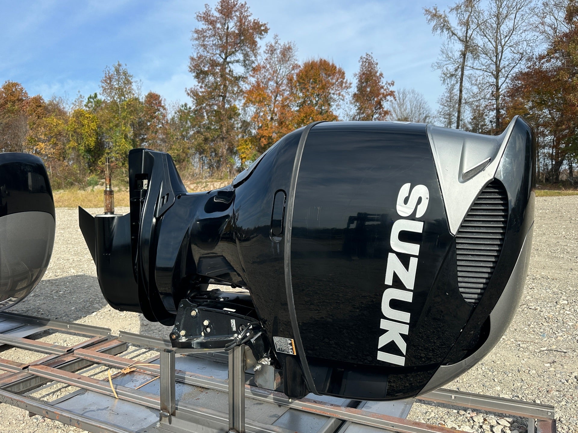 2019 Suzuki DF350 350HP 4 Stroke Outboard Engine Pair / Set 25" Shafts - Need Work