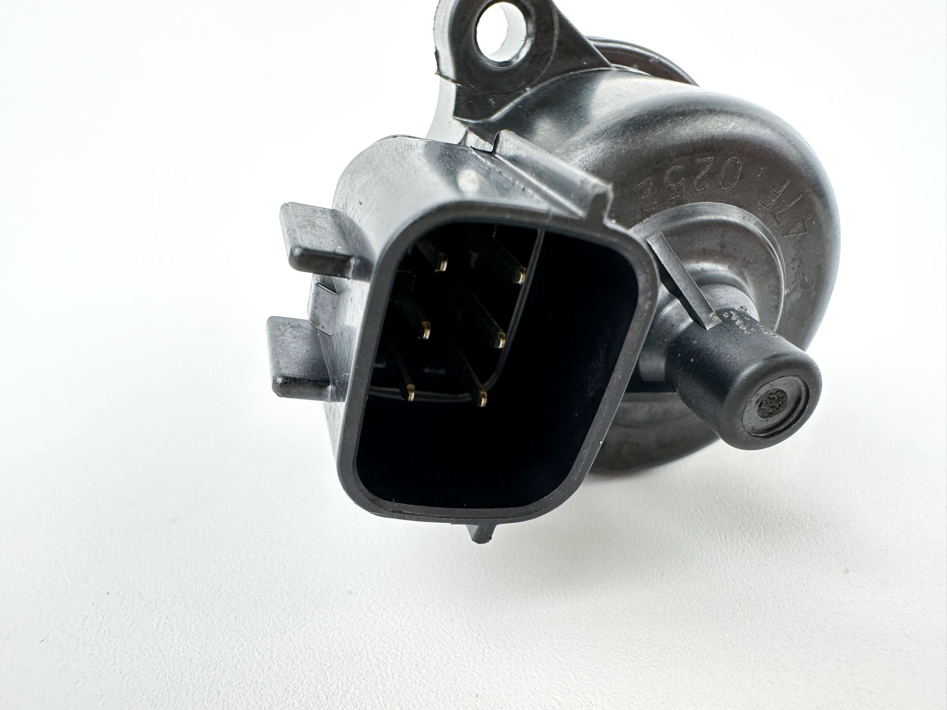 2000-2011 Yamaha 115HP 4 Stroke Outboard IAC Control Valve 68V-1312A-00-00