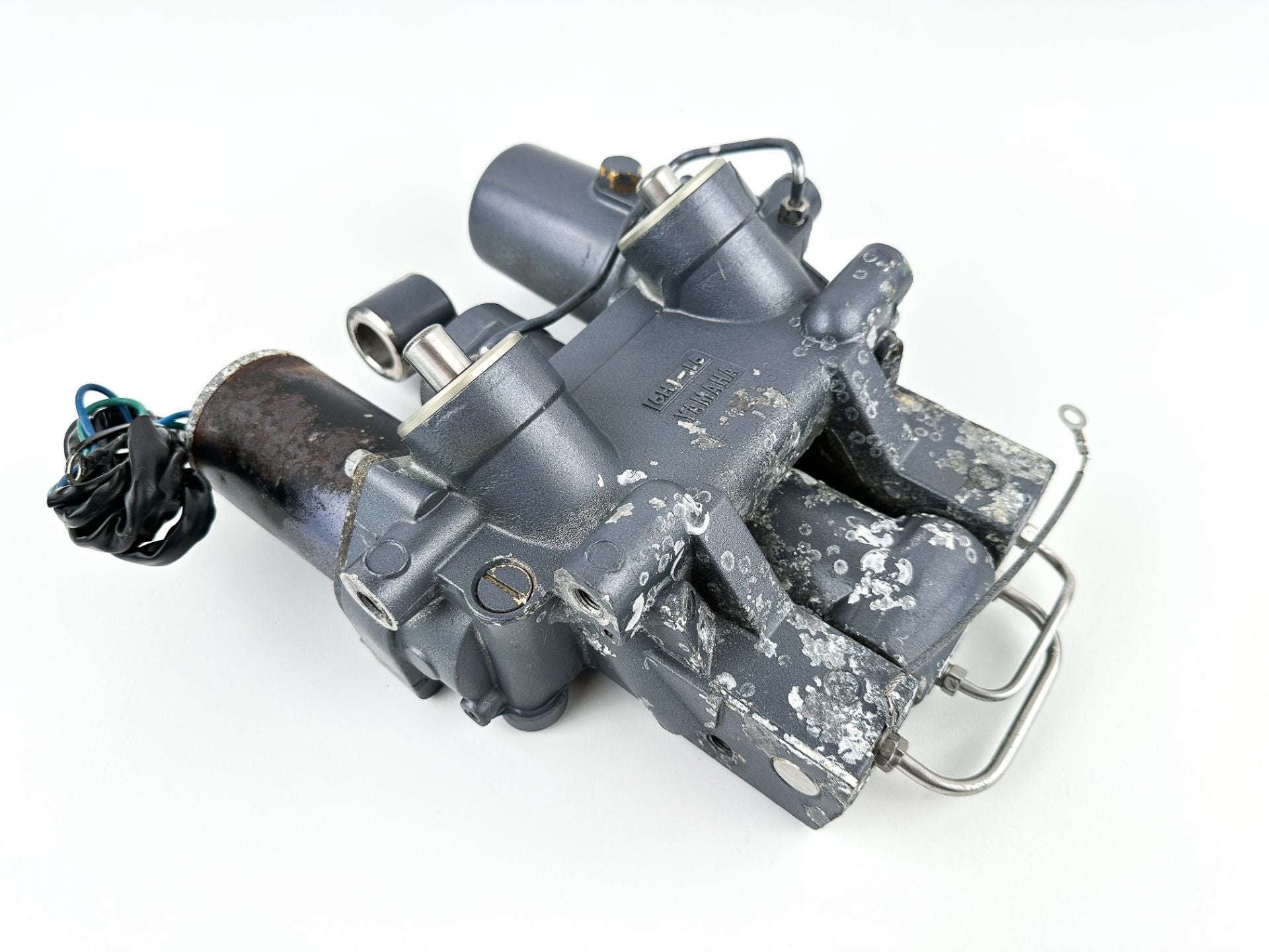 2004 Yamaha 90 HP 2 Stroke Outboard Power Trim Tilt Unit 6H1-43800-17-4D OEM