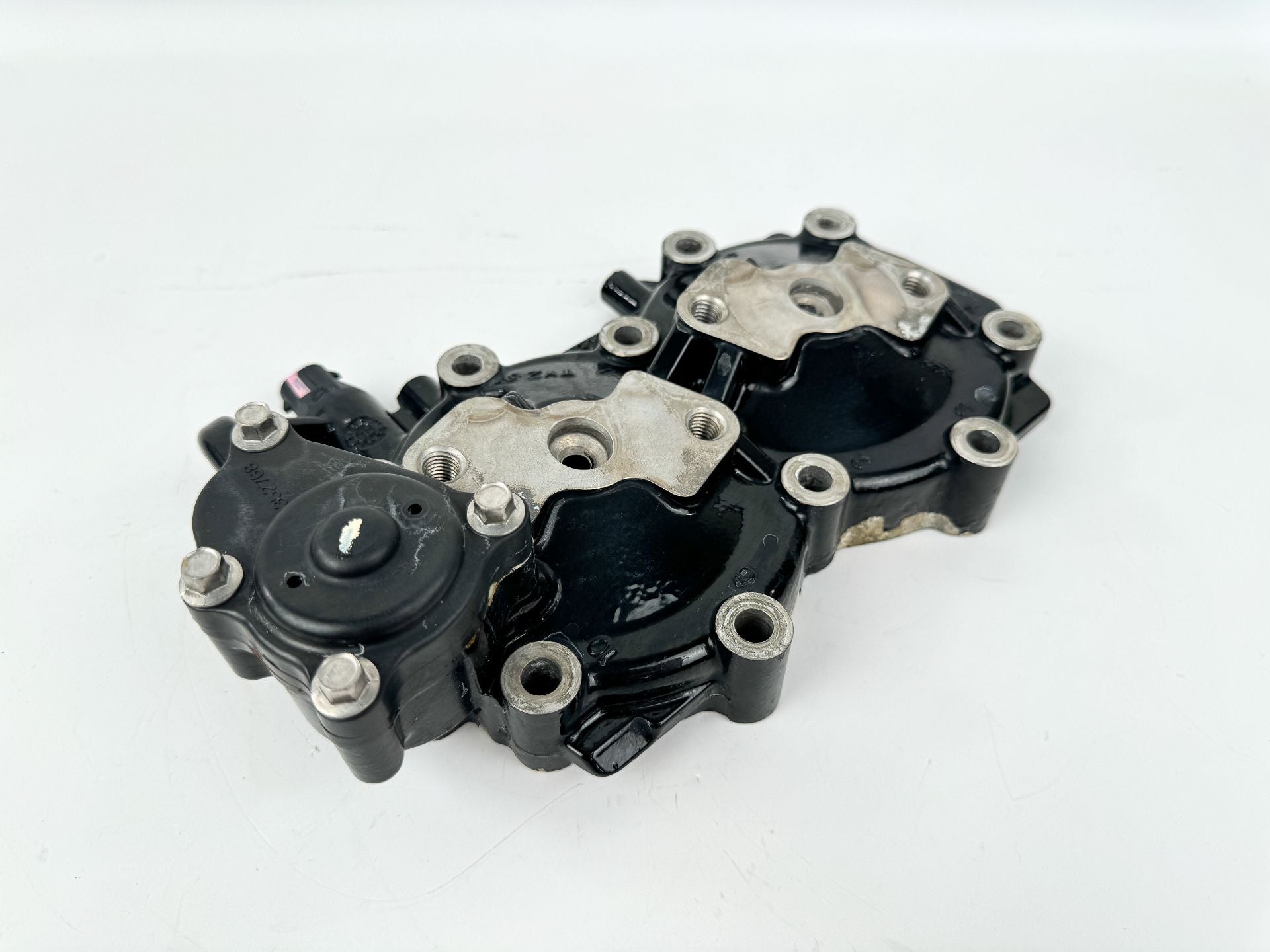 2015 Evinrude 30 HP 2 Stroke Outboard Cylinder Head 0355133 OEM