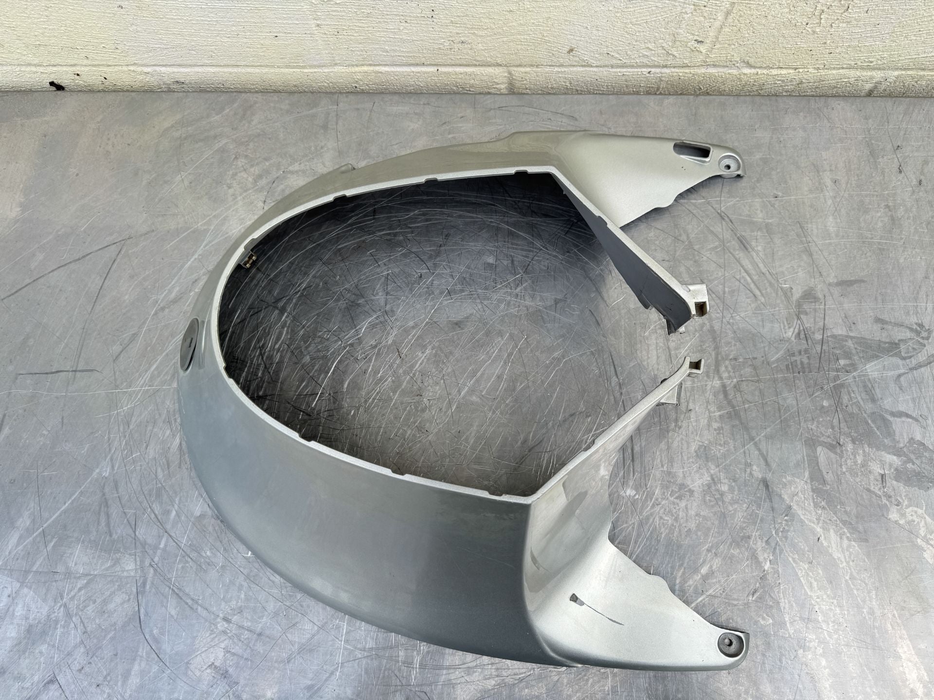 2002 Honda 130 HP 4 Stroke Outboard Lower Apron Cover 63711-ZW5-000ZA OEM