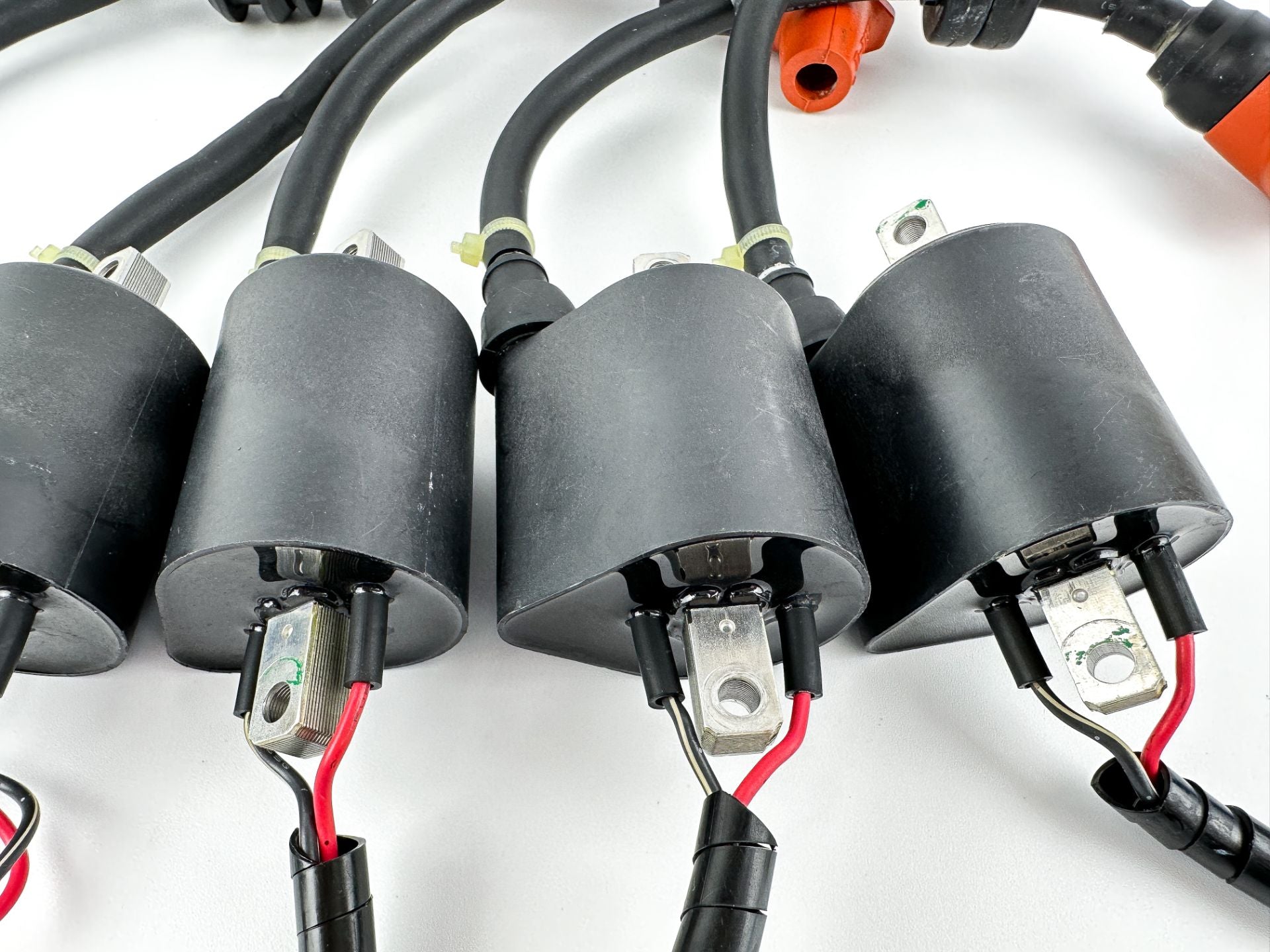 2009 Yamaha 225 HP 2 Stroke Outboard Ignition Coil Set 60V-82310-01-00 OEM
