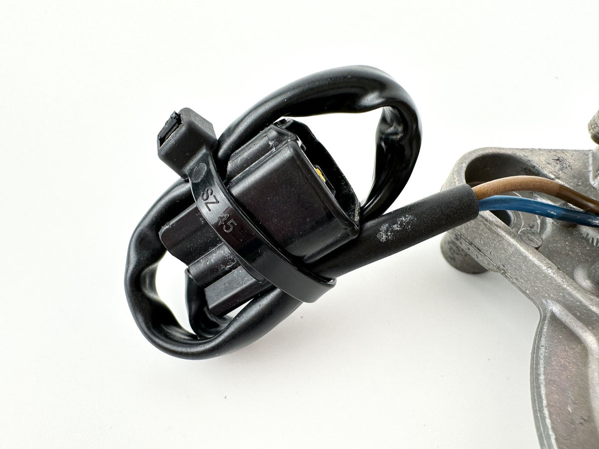 2003 Yamaha 70 HP 2 Stroke Outboard Charge Lighting Coil Pulser Assembly 6H2-85520-01-00 OEM