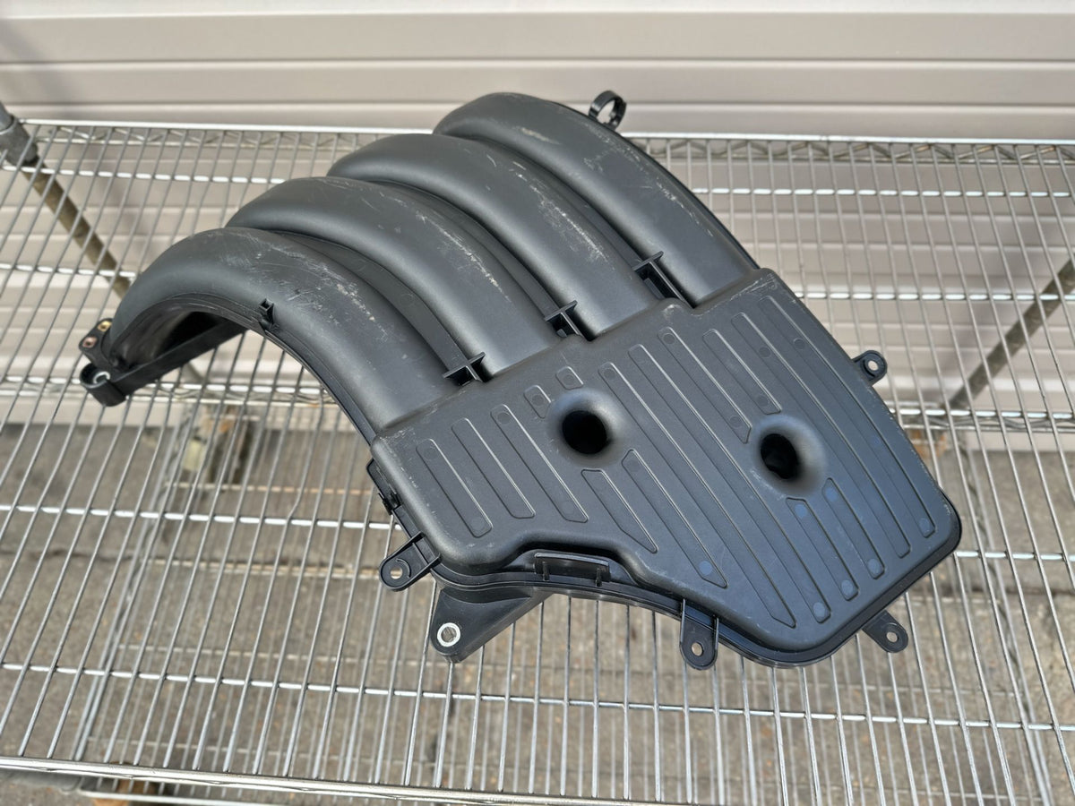 2014 Yamaha 200 HP 4 Stroke Outboard Intake Manifold 6DA-13641-00-00 OEM