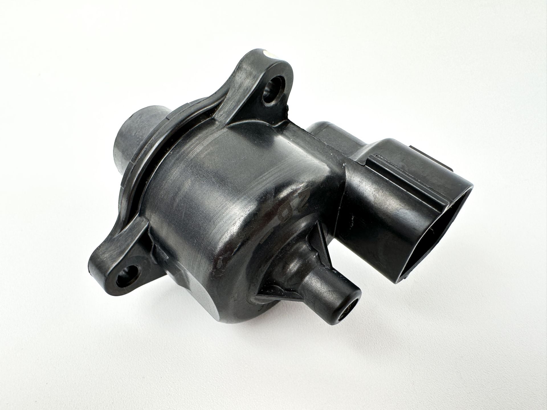 2004 Yamaha 225 HP 4 Stroke Outboard Idle Speed Control Valve ISC IAC 68V-1312A-00-00 OEM