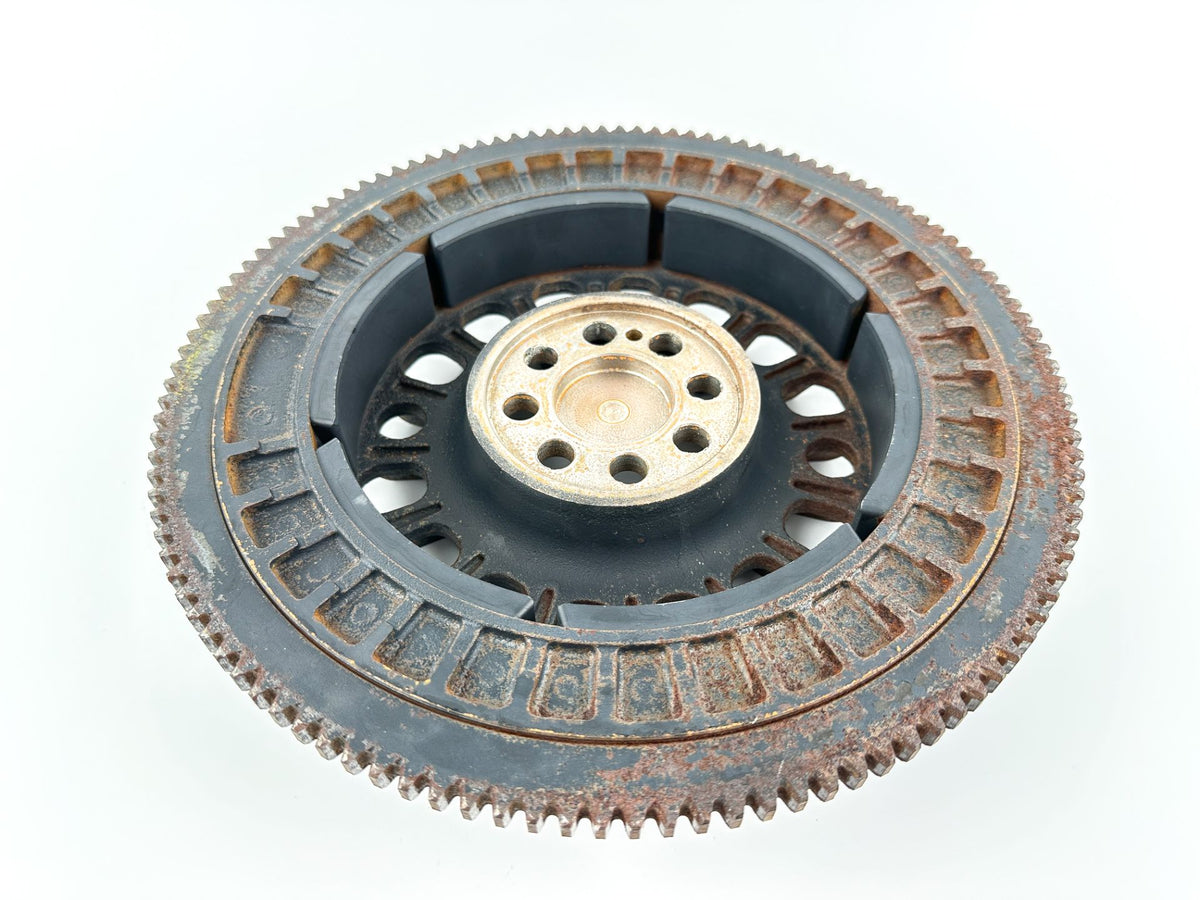 2007 Suzuki 175 HP 4 Stroke Outboard Flywheel 32102-96J02 OEM