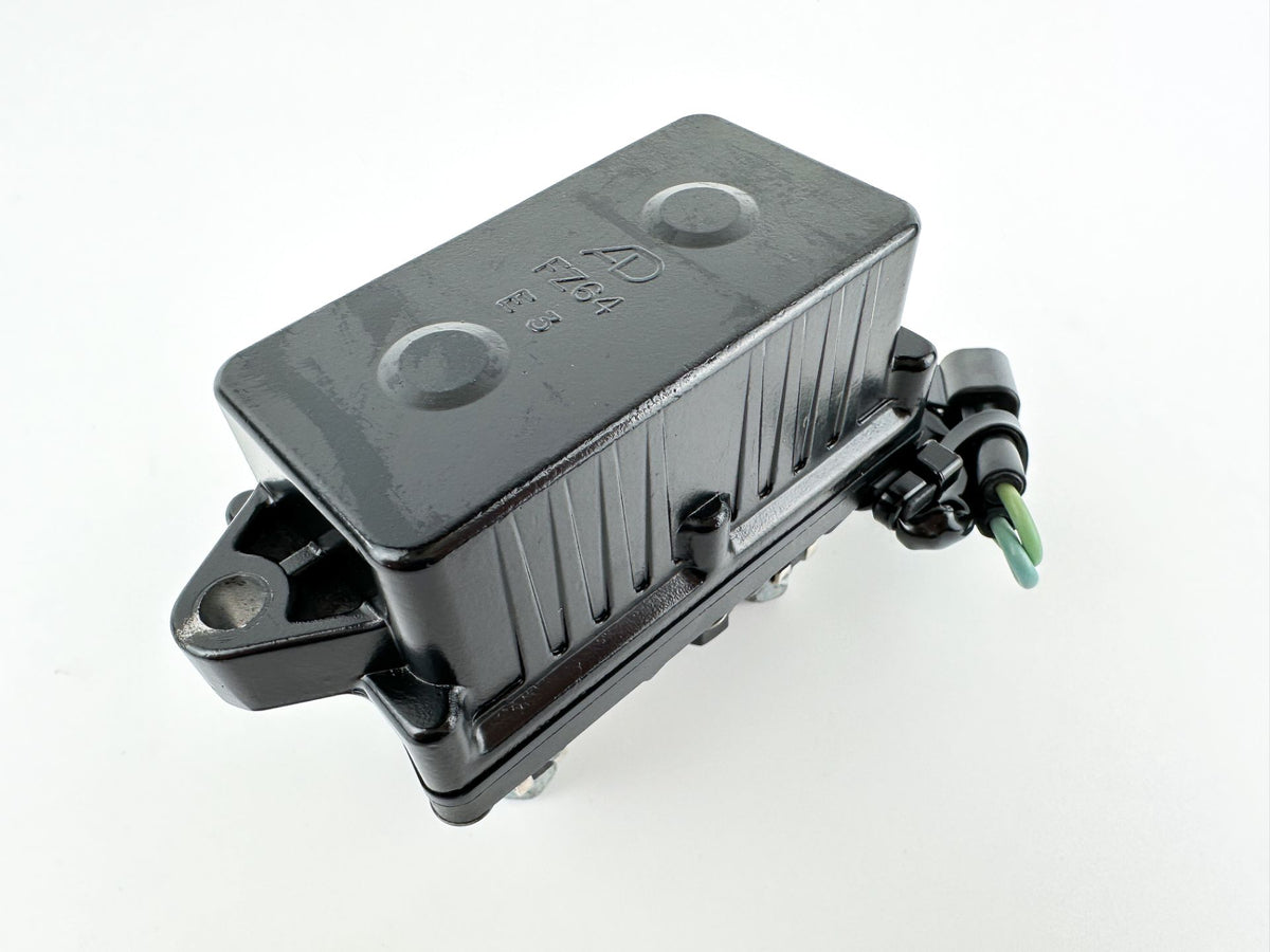 2002 Yamaha 200 HP 4 Stroke Outboard Trim Tilt Relay 69J-81950-00-00 OEM