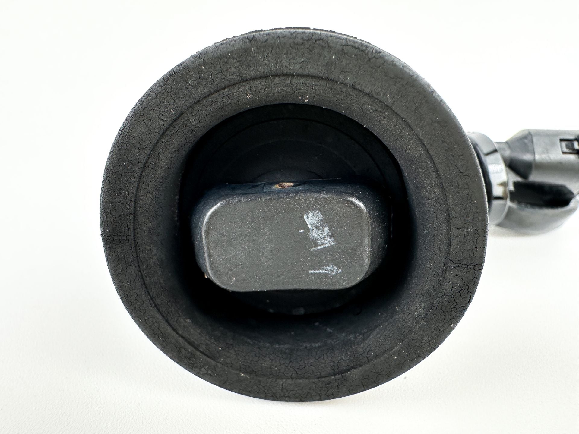 2005 Suzuki 115 HP 4 Stroke Outboard Trim Switch 37850-99E05 OEM