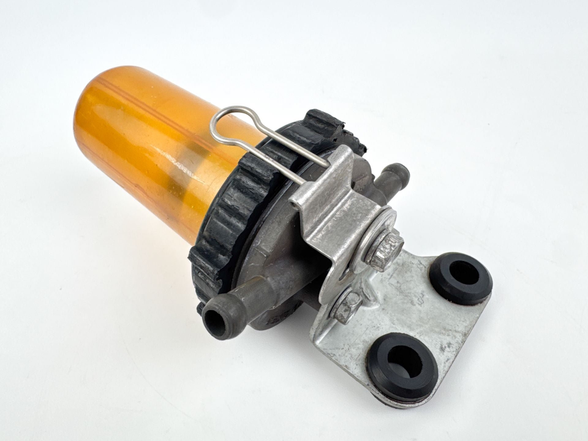 2004 Yamaha 150 HP 4 Stroke Outboard Fuel Filter Assembly 65L-24560-00-00 OEM
