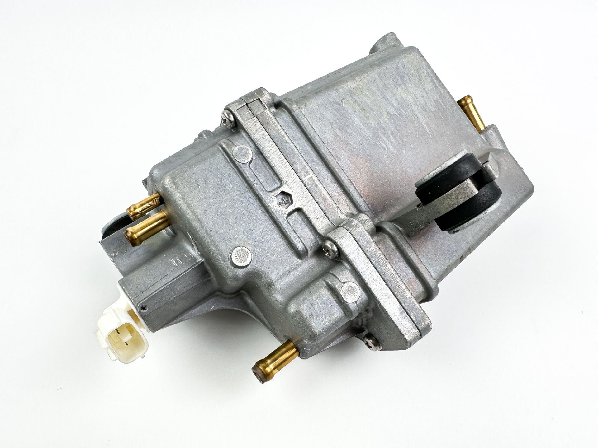 2016 Suzuki 175 HP 4 Stroke Outboard Vapor Separator Tank VST 15600-96J12 OEM