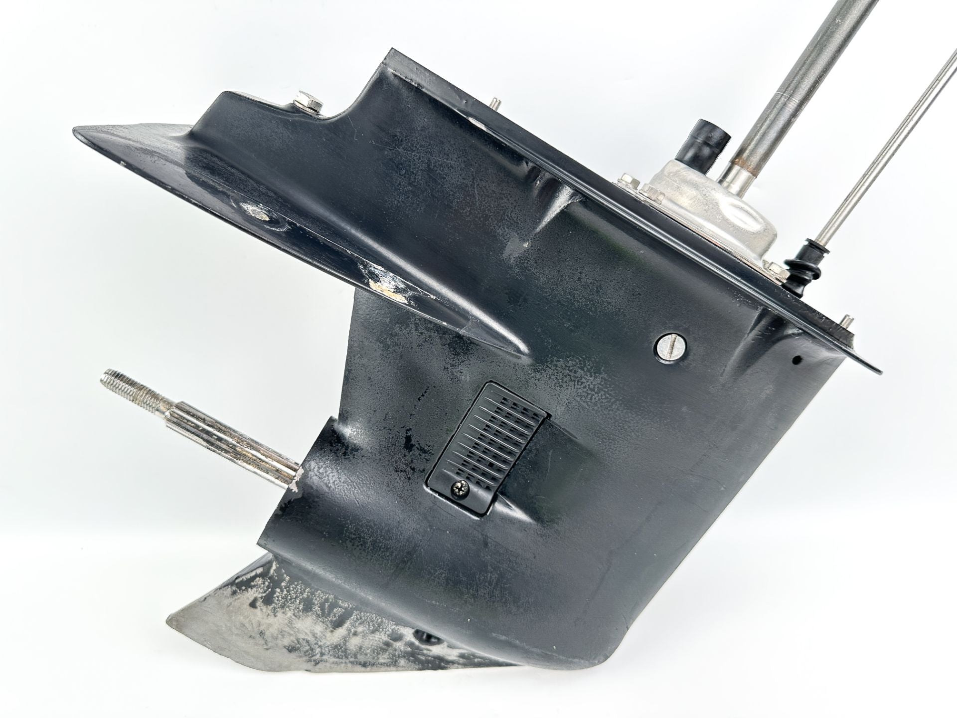 Mercury Mariner 20 25 HP 2 Stroke 15" Short Lower Unit Gear Case 8669T26