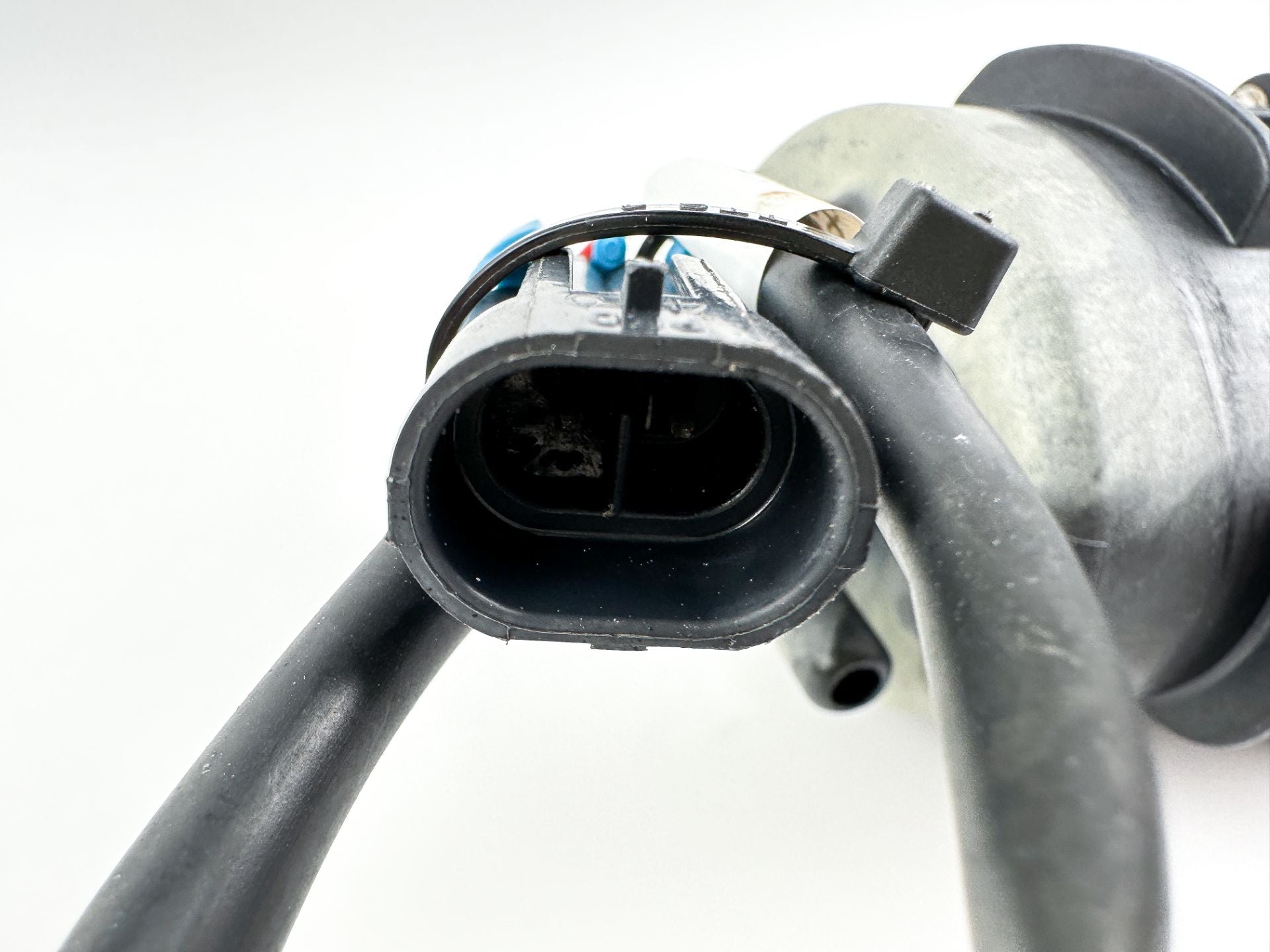 Mercury 75 90 115 150 HP 4 Stroke Outboard FSM Fuel Supply Module 8M0057676 OEM