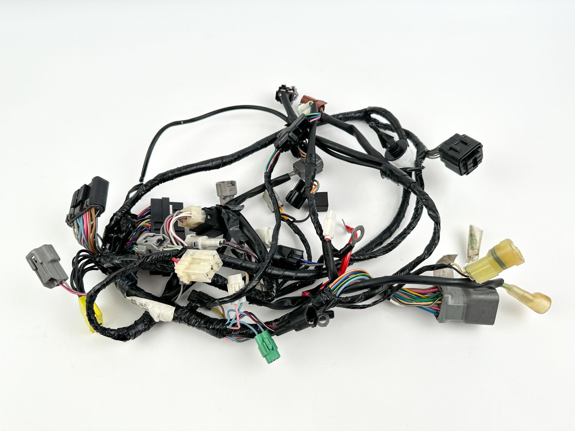 2012 Suzuki 140 HP 4 Stroke Outboard Engine Wire Harness 36610-90J92 OEM