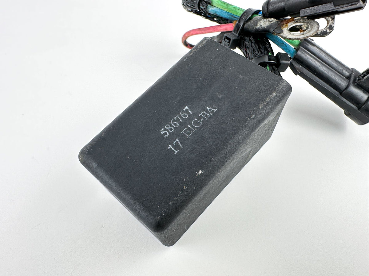 2008 Evinrude 200 HP 2 Stroke Outboard Trim Tilt Relay 0586767 OEM