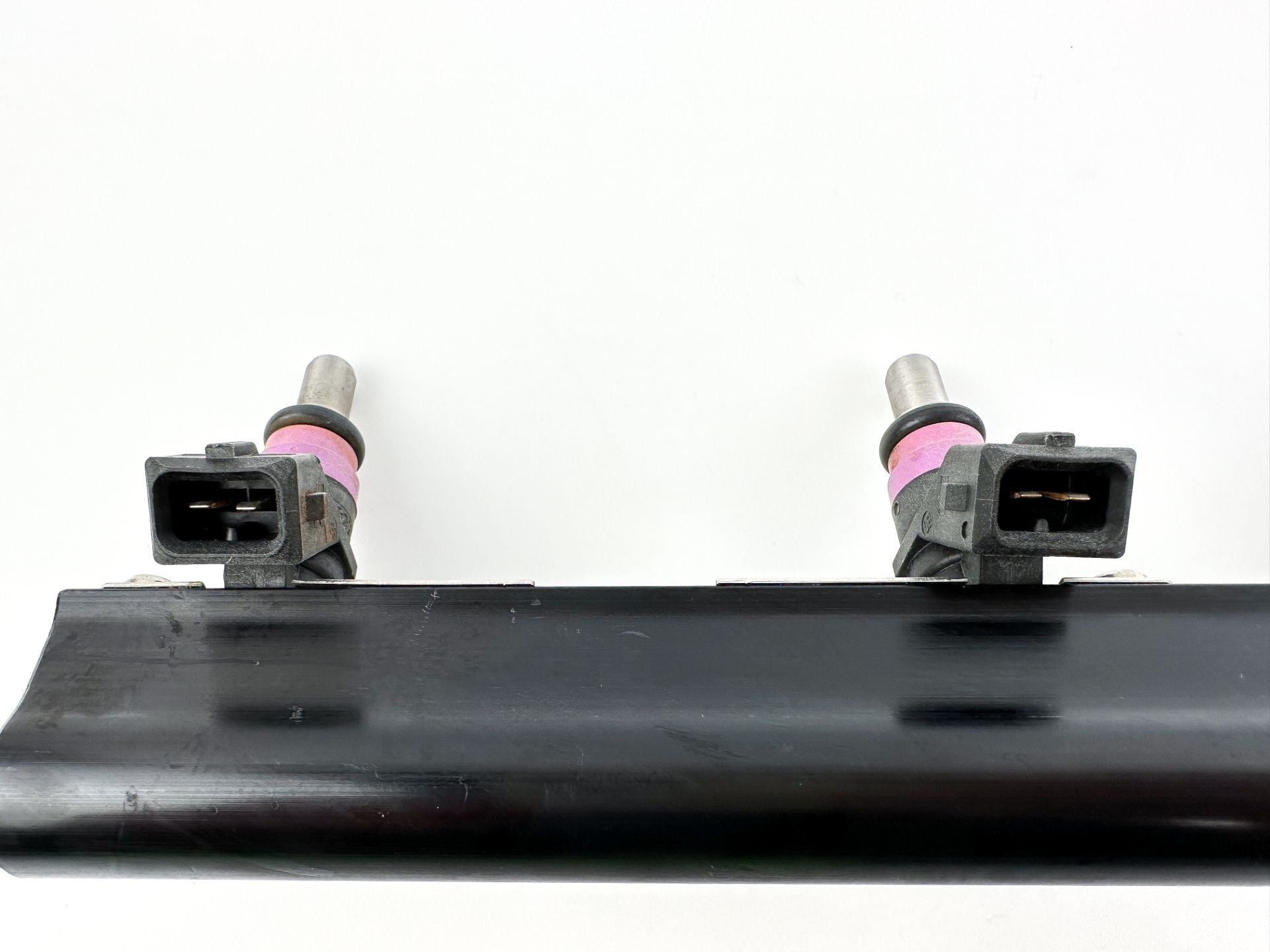 2008 Mercury 300 HP 4 Stroke Outboard Fuel Injector Set W/ Rail 8M0041080 OEM